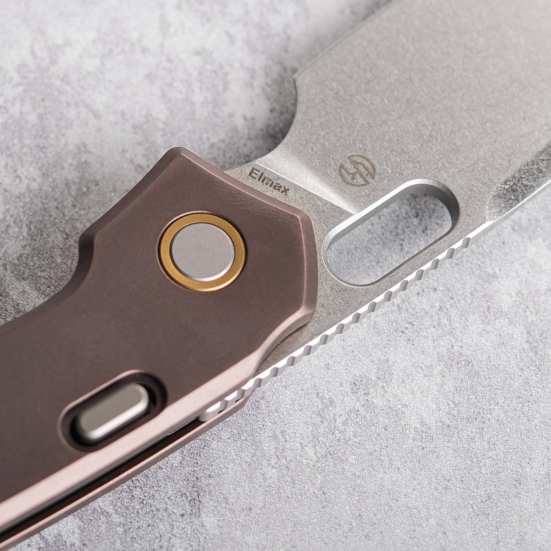 Vosteed Psyop knife detail: Elmax blade and titanium handle