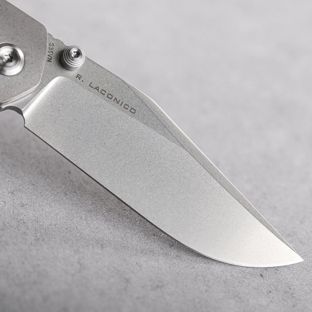 Vosteed Vallhund Knife Blade Detail with R. Laconico Signature