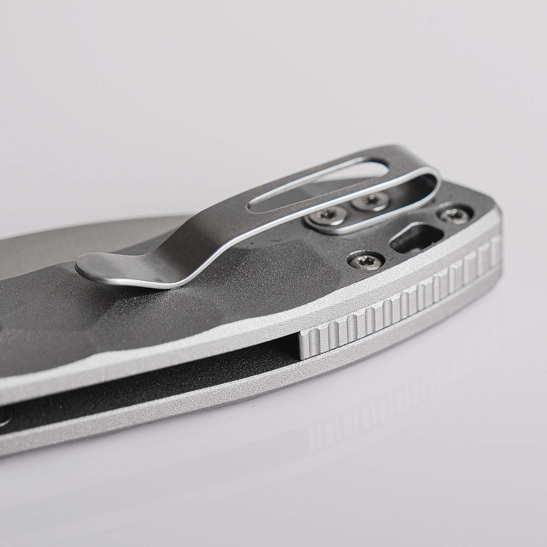 Vosteed Mini Nightshade gray aluminum handle with pocket clip