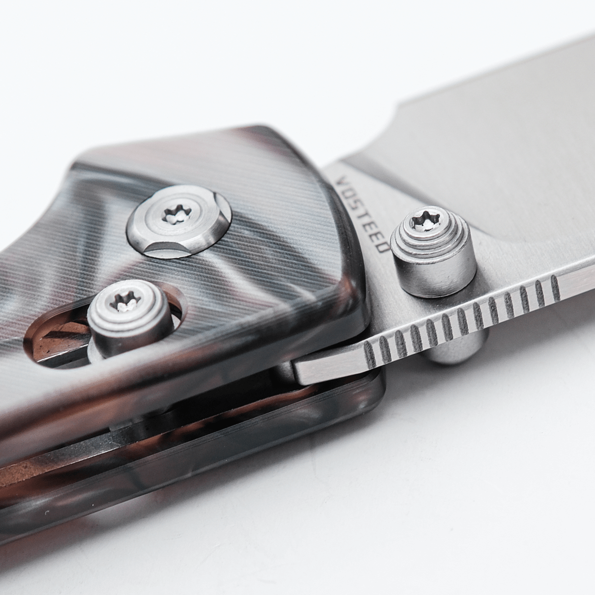 Vosteed Raccoon Knife blade and handle detail