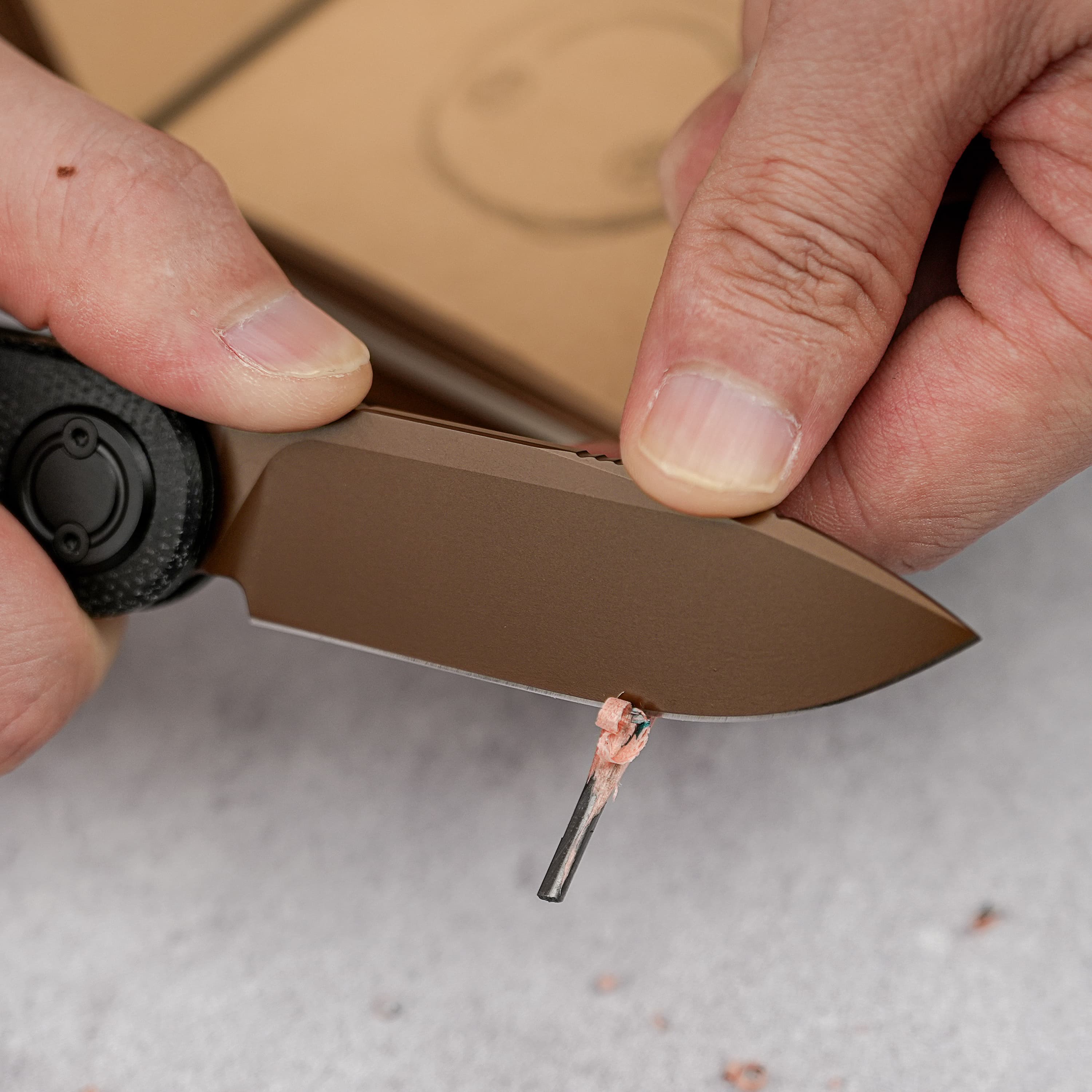 Corgi® V 295 - Vanchor lock® (2.95" N690 Blade & Micarta Handle) - A3709