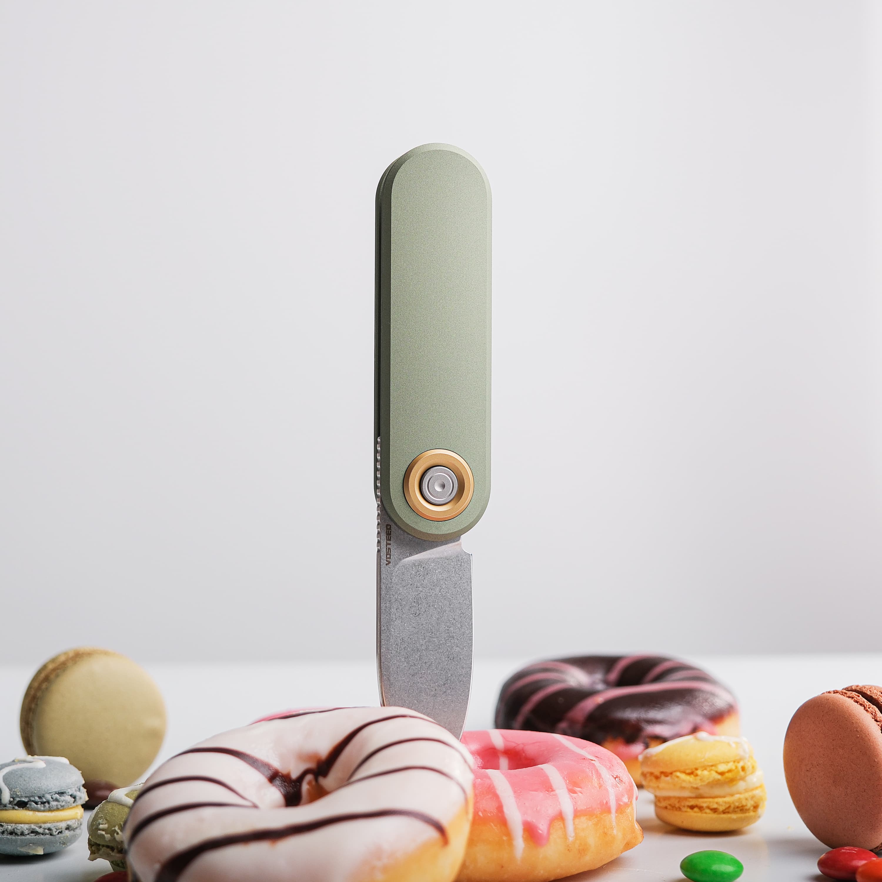 Vosteed Corgi V knife with pastries, stylish EDC