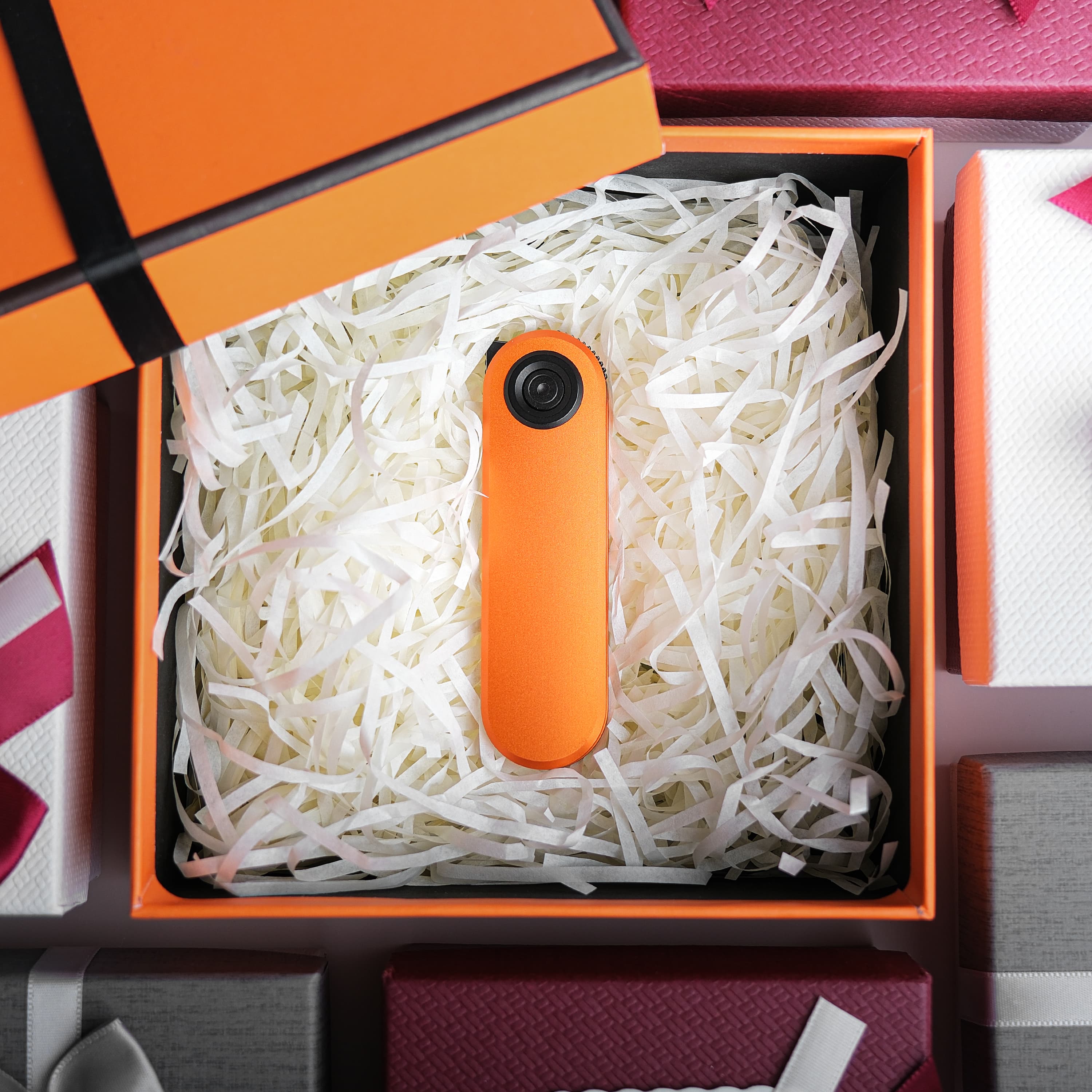 Corgi V orange knife in gift box