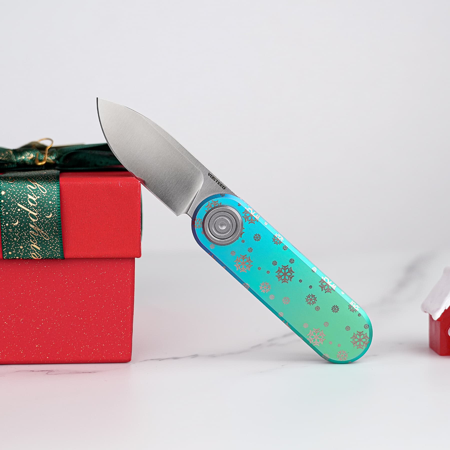 Corgi® V - Vanchor Lock® (2.36" S35VN Blade & Titanium Handle) - A3716