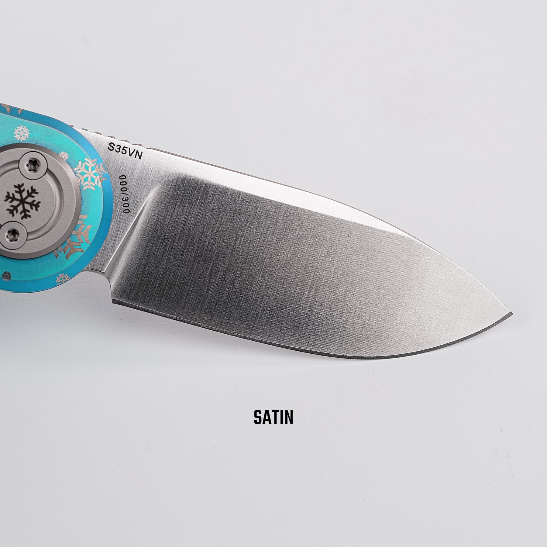 Corgi® V - Vanchor Lock® (2.36" S35VN Blade & Titanium Handle) - A3716