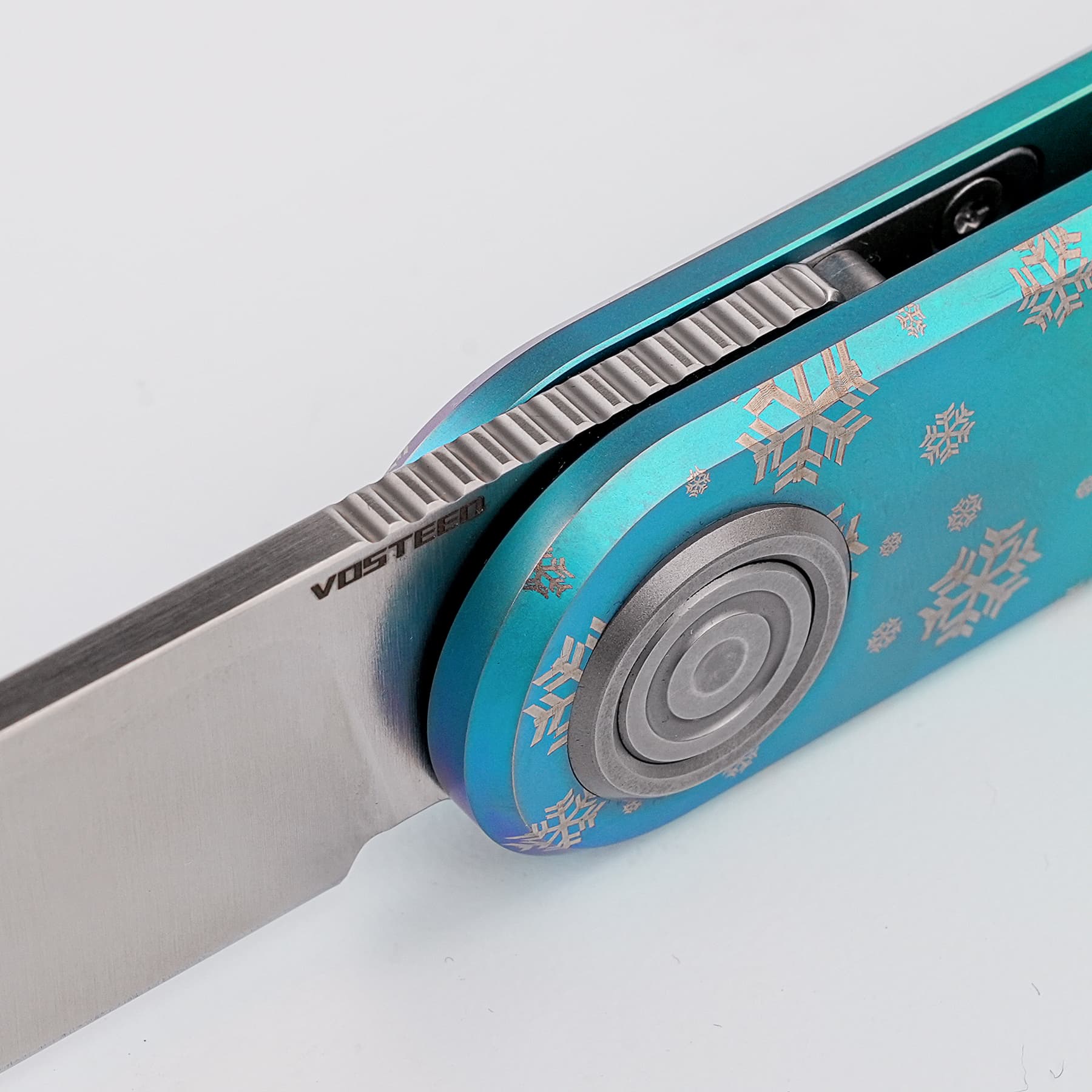 Corgi® V - Vanchor Lock® (2.36" S35VN Blade & Titanium Handle) - A3716