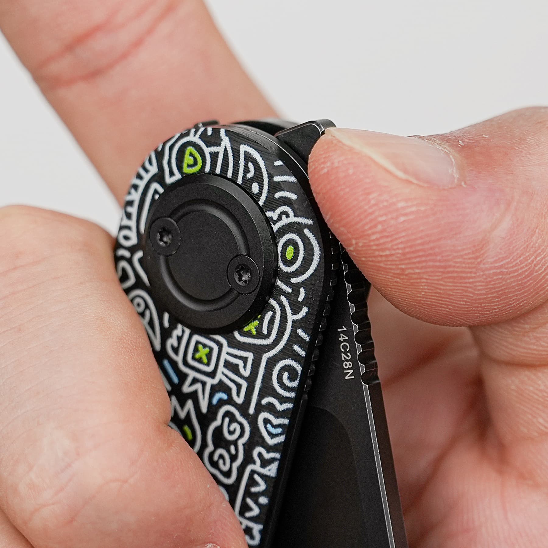 Corgi® V -Vanchor Lock® (2.36" 14C28N Blade & G10 Handle) - A3726