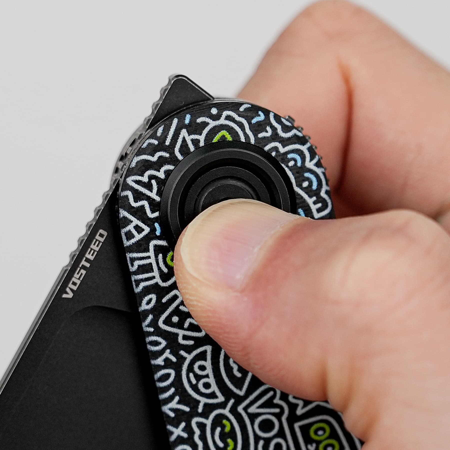 Corgi® V -Vanchor Lock® (2.36" 14C28N Blade & G10 Handle) - A3726