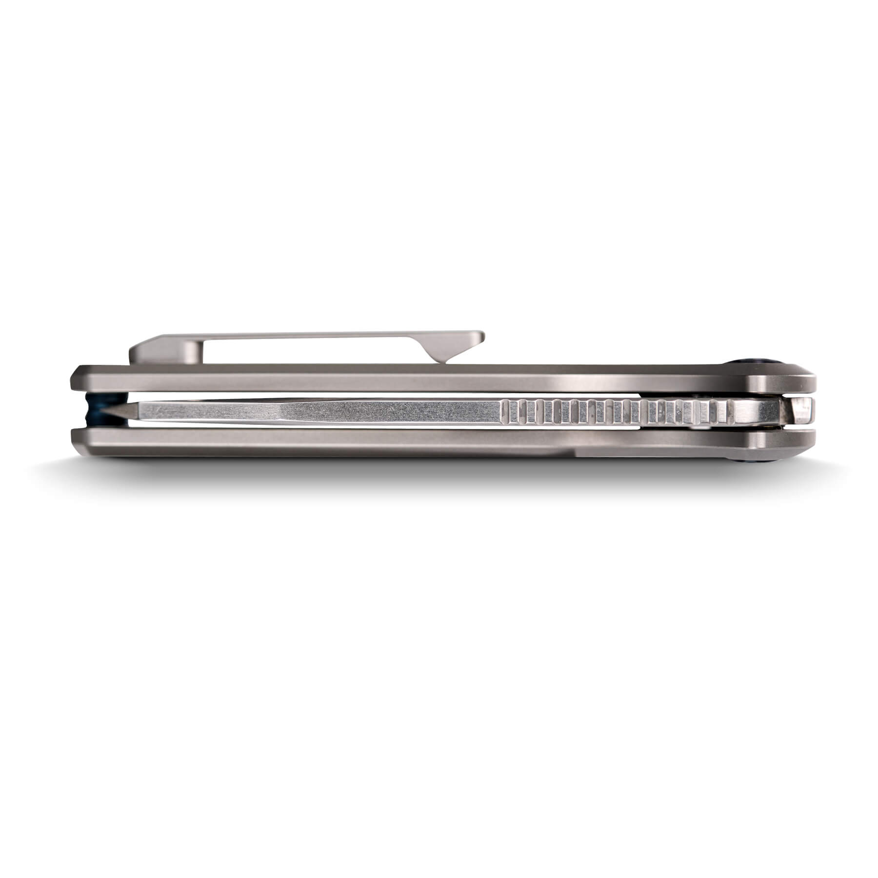 Gavko Leopard titanium handle detail