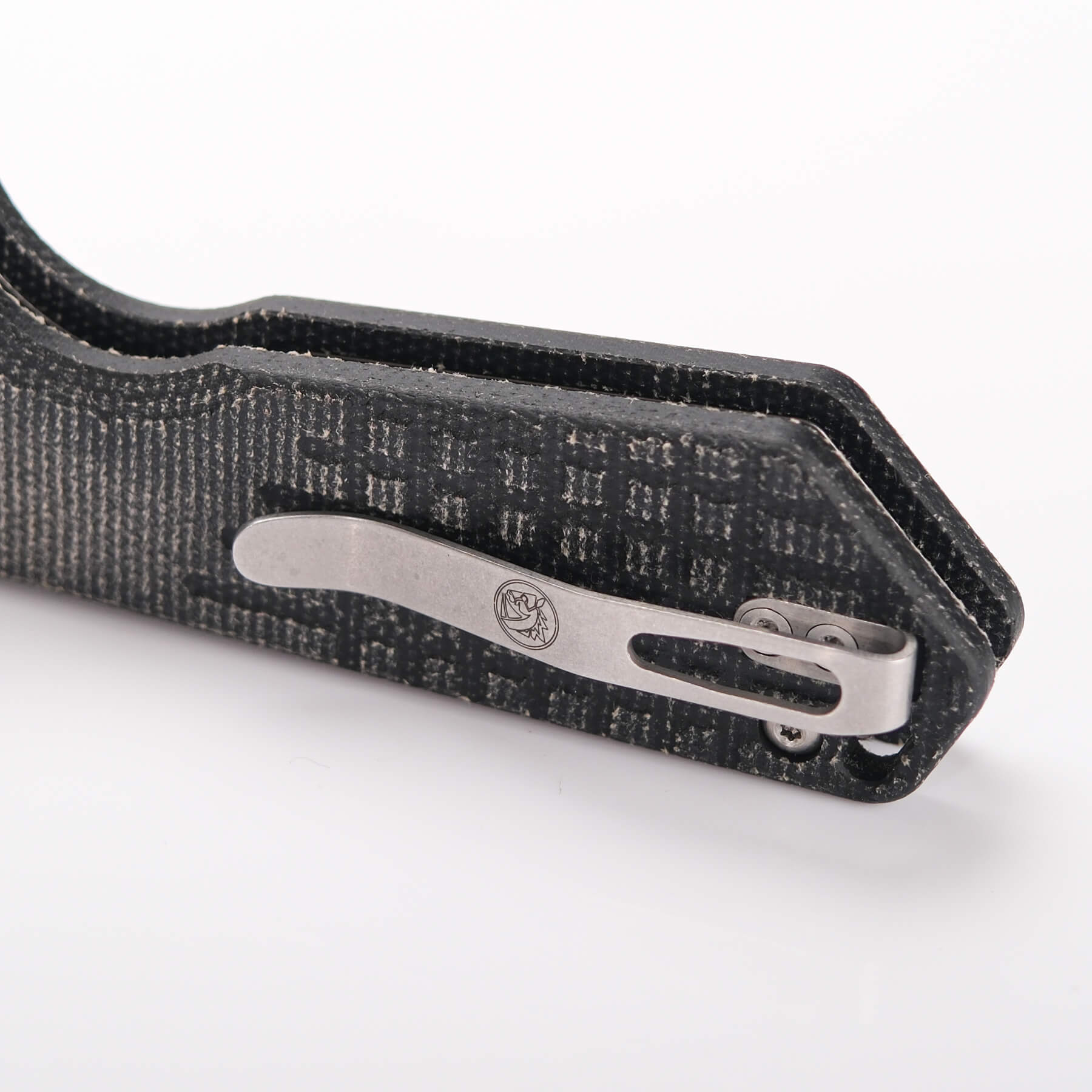 Vosteed Hedgehog Micarta handle detail with pocket clip