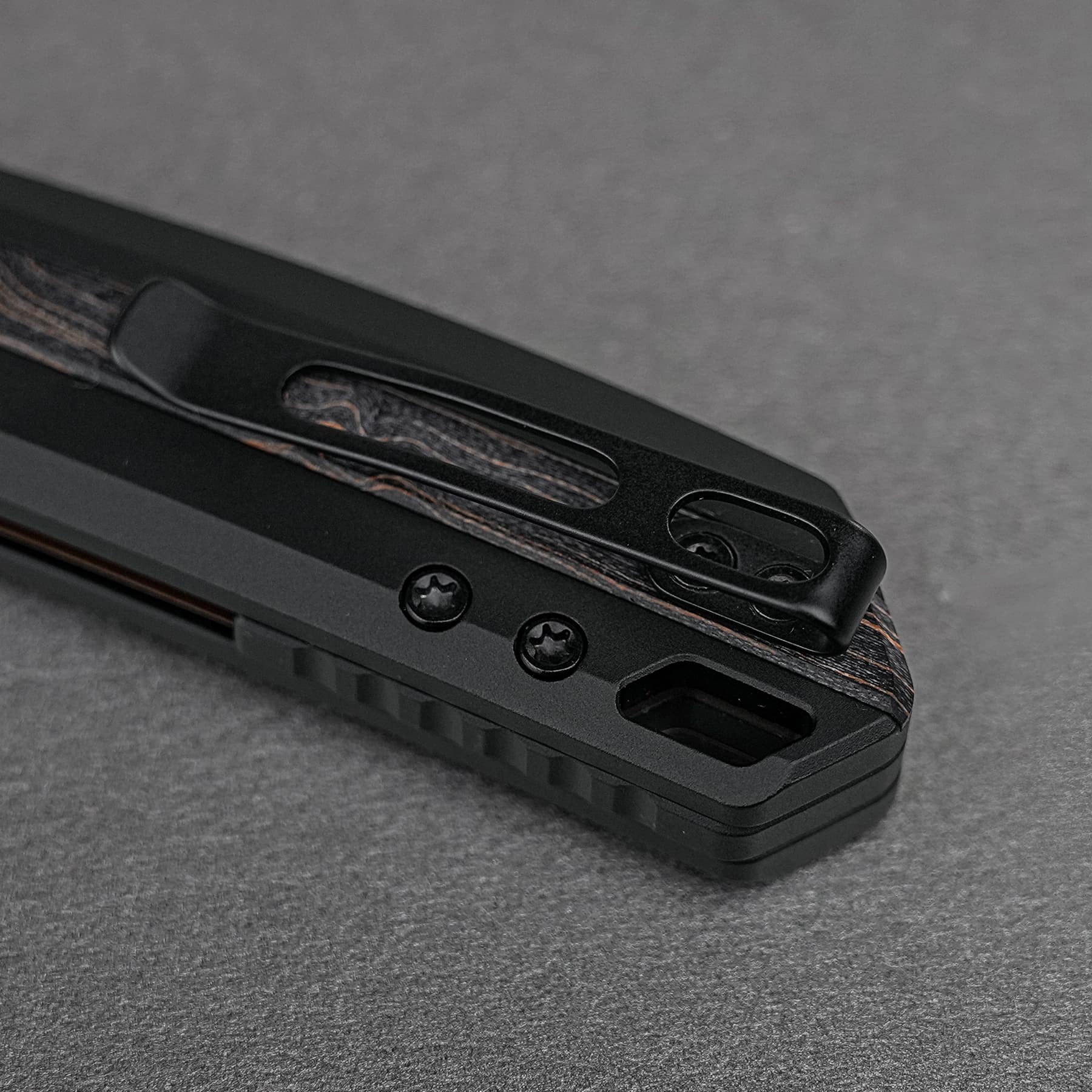 Kroc 329 -Top Liner Lock (3.29" S35VN Blade & Aluminum & Topo G10 Handle) - A1810