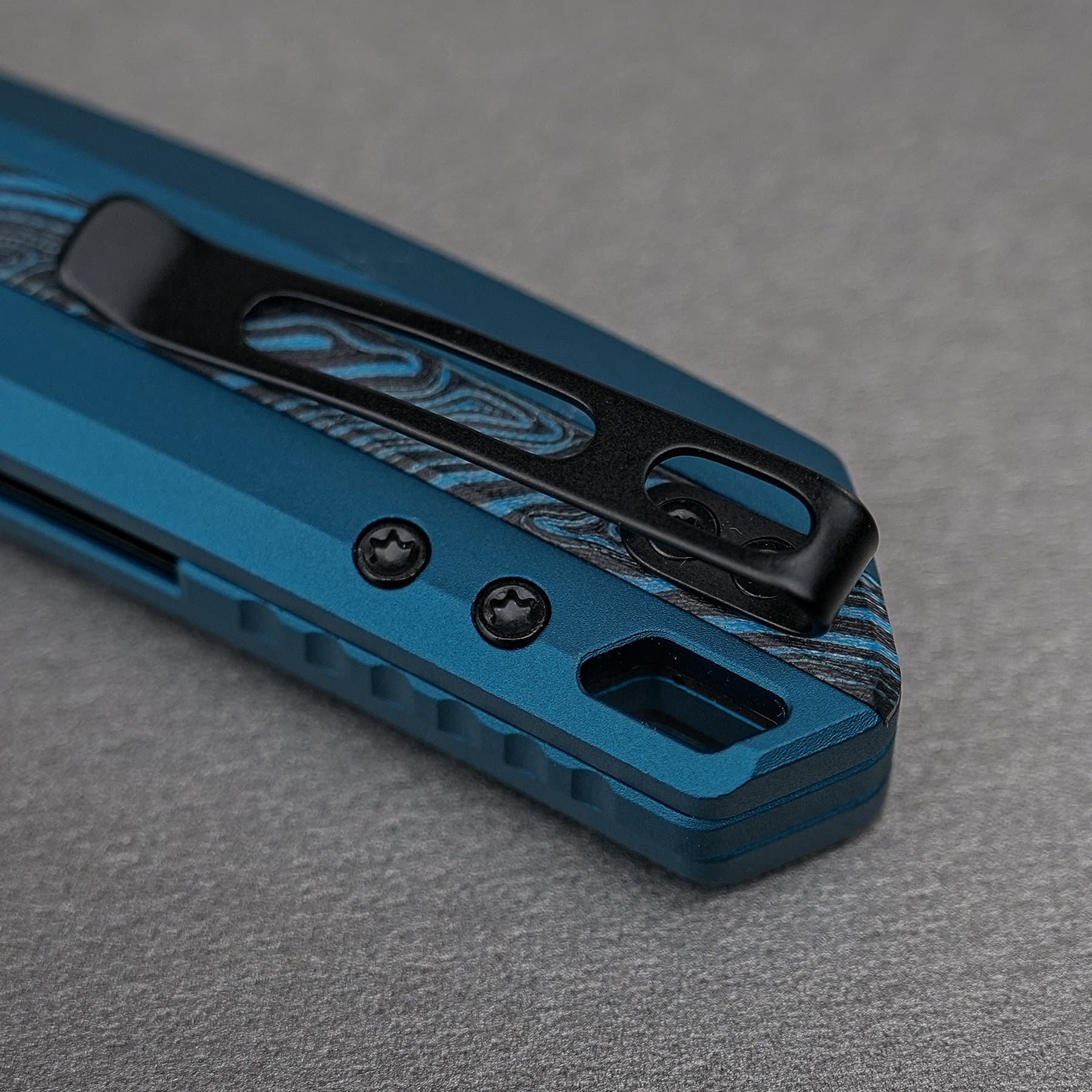 Kroc 329 -Top Liner Lock (3.29" S35VN Blade & Aluminum & Topo G10 Handle) - A1811