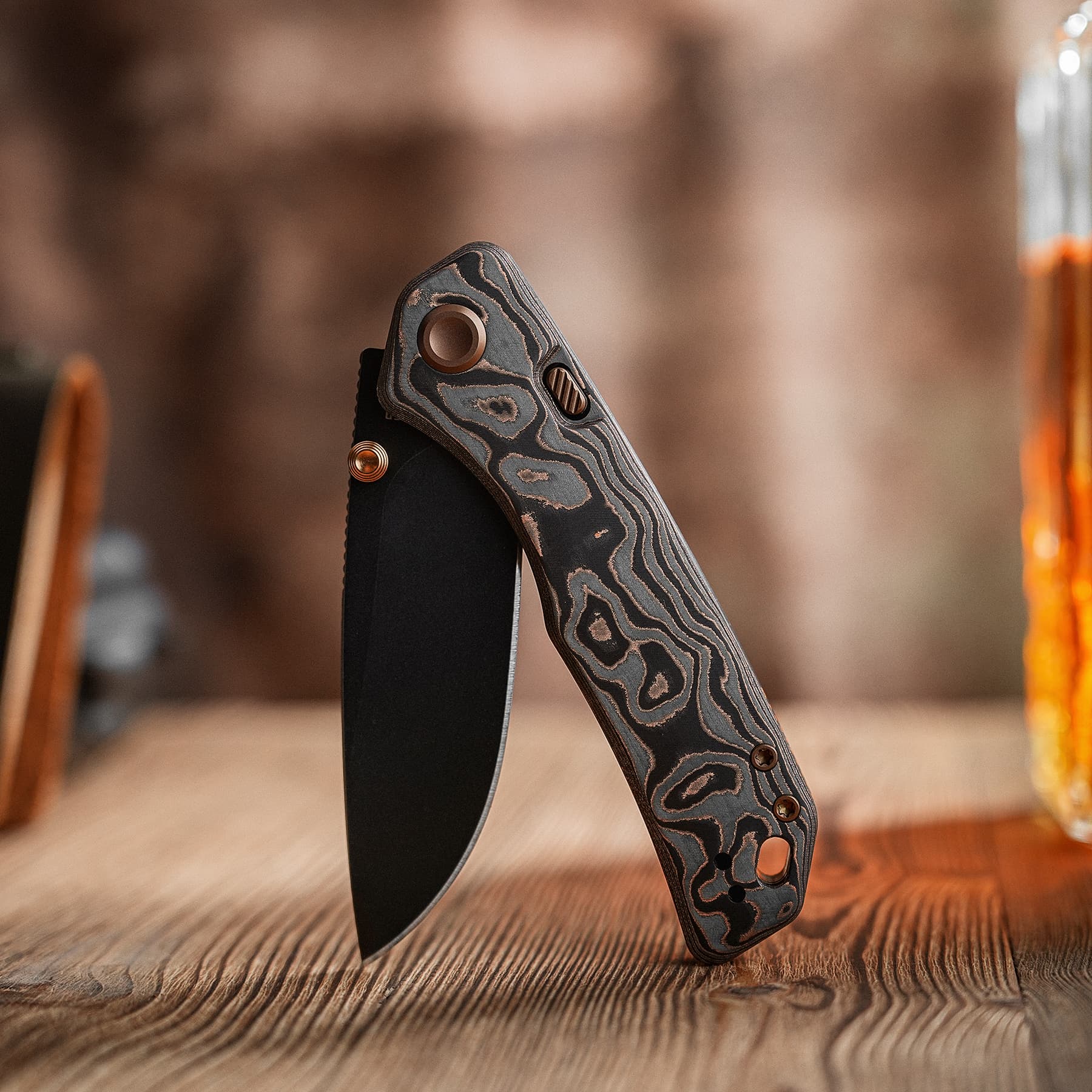 Marten 330 - Top Liner Lock (3.30" 154CM Blade & Carbon Fiber Handle) - A1619
