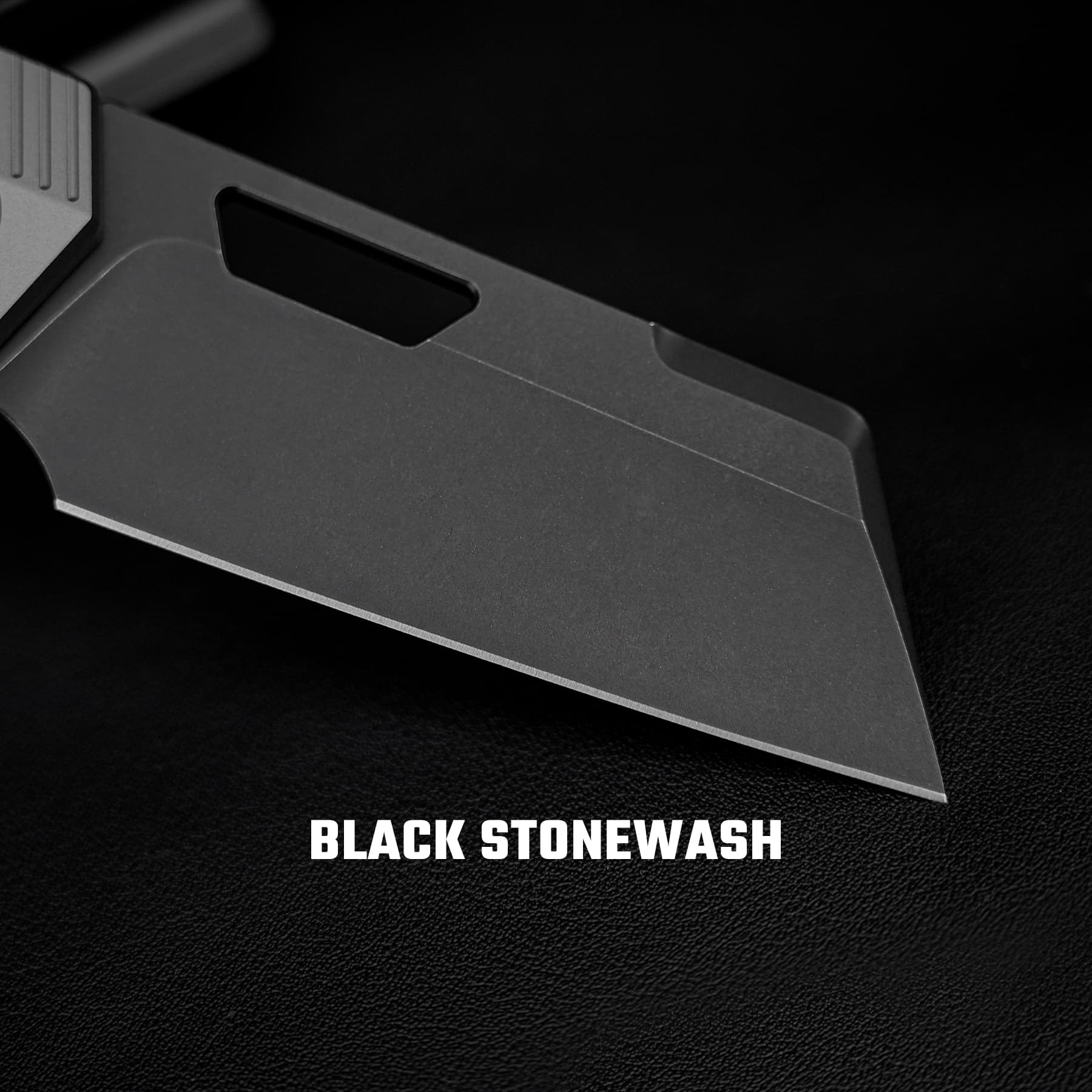 Nip-L - Top Liner Lock (3.15" Elmax Blade & Titanium Handle) - A4203