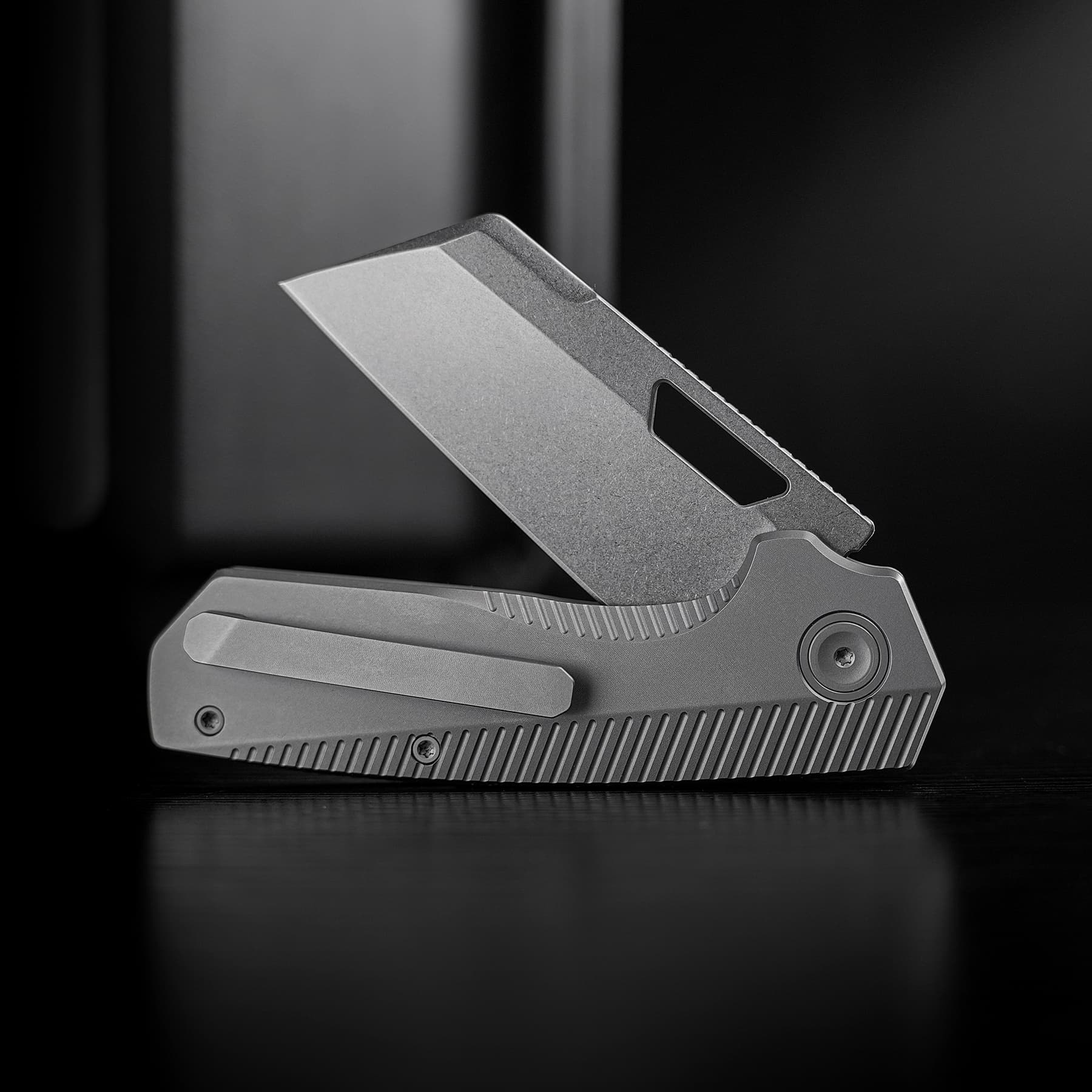 Nip-L - Top Liner Lock (3.15" Elmax Blade & Titanium Handle) For Left-Handed Users - A4205