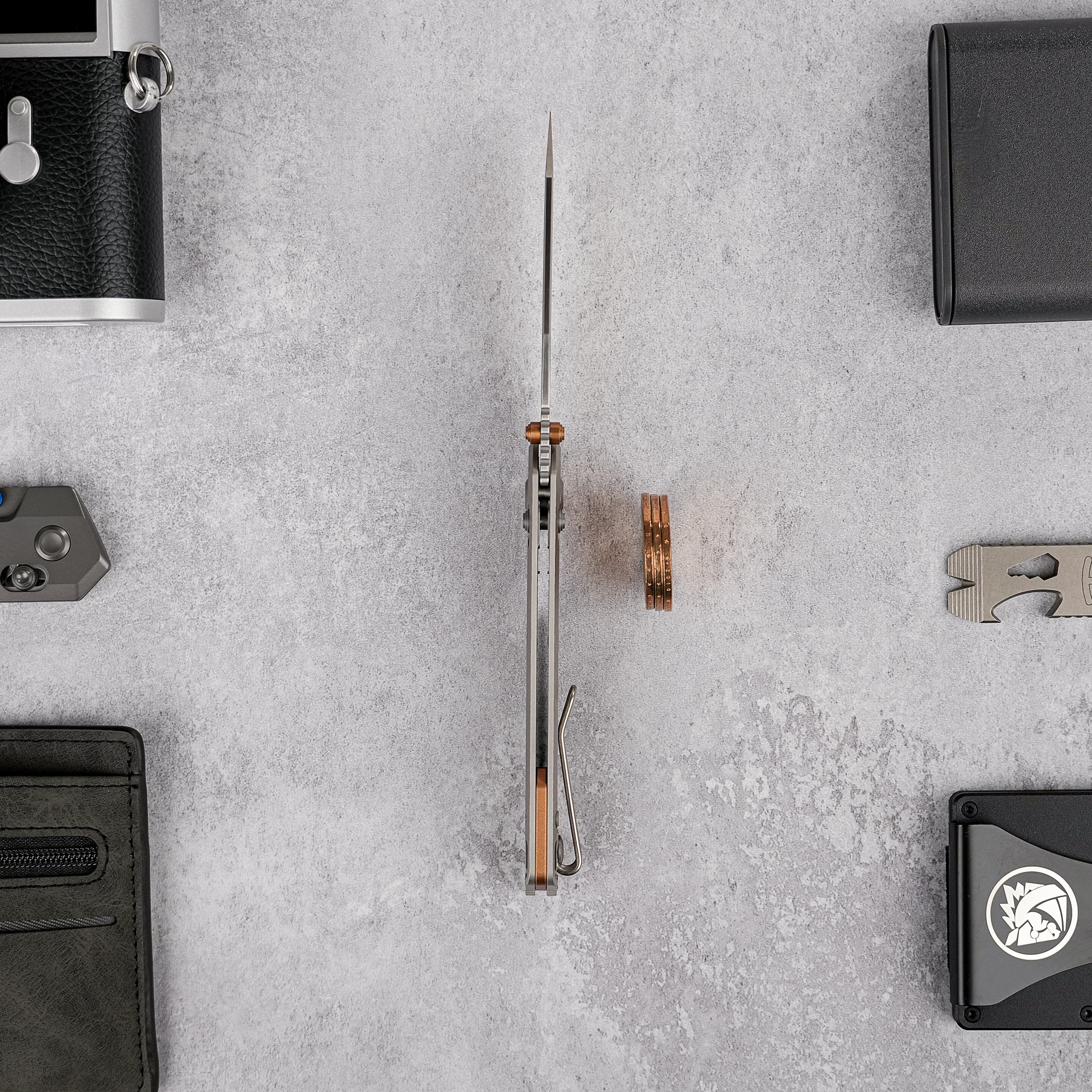 Parallel- Crossbar Lock (2.90" S35VN Blade & Titanium Handle) - A3509