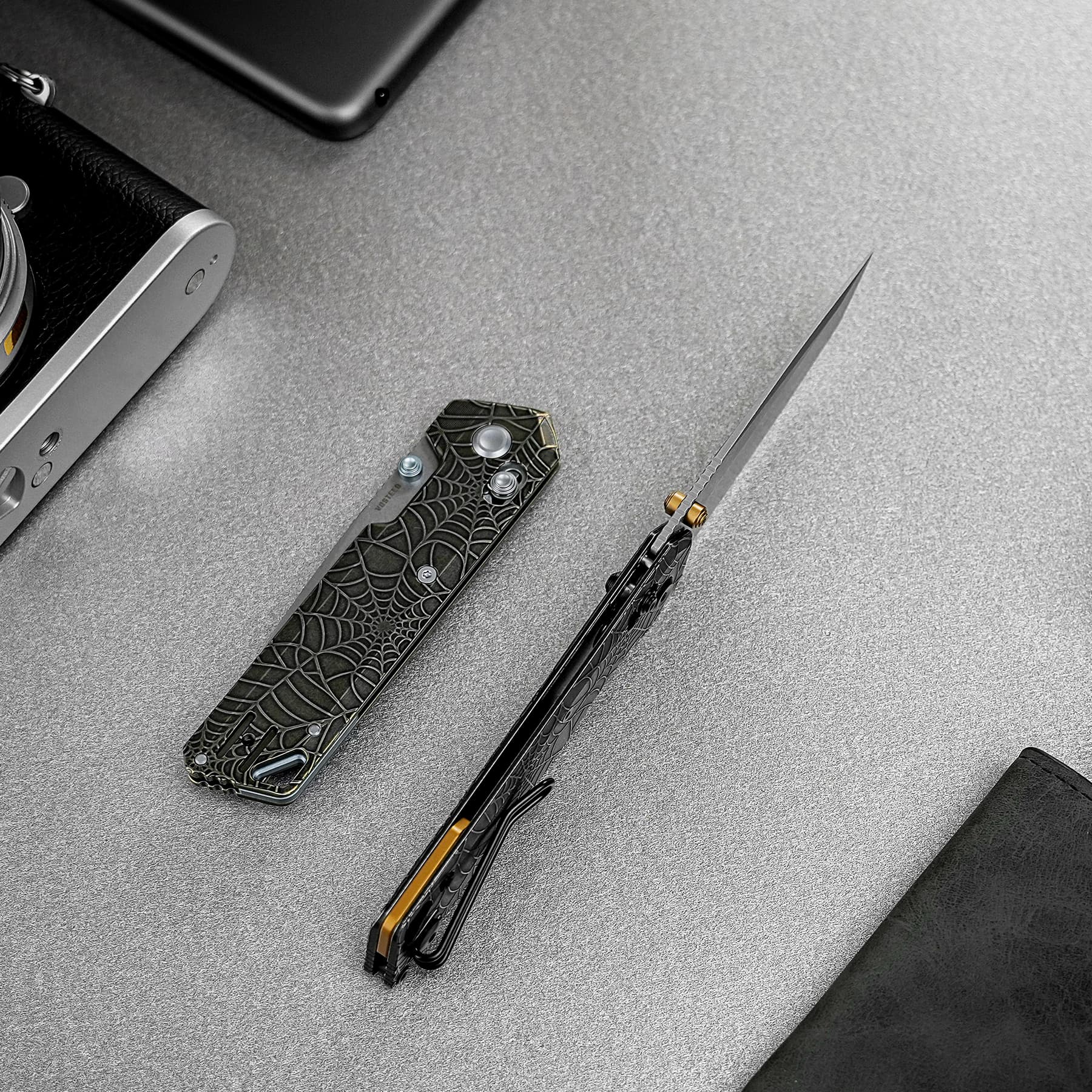 Coming Soon - Parallel- Crossbar Lock (2.90" S35VN Blade & Titanium Handle) - A3522