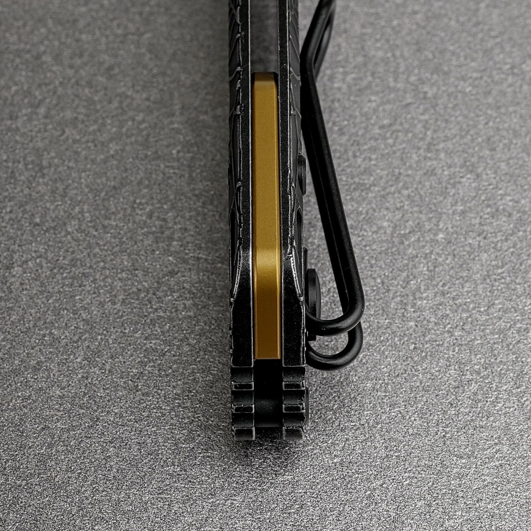 Coming Soon - Parallel- Crossbar Lock (2.90" S35VN Blade & Titanium Handle) - A3522