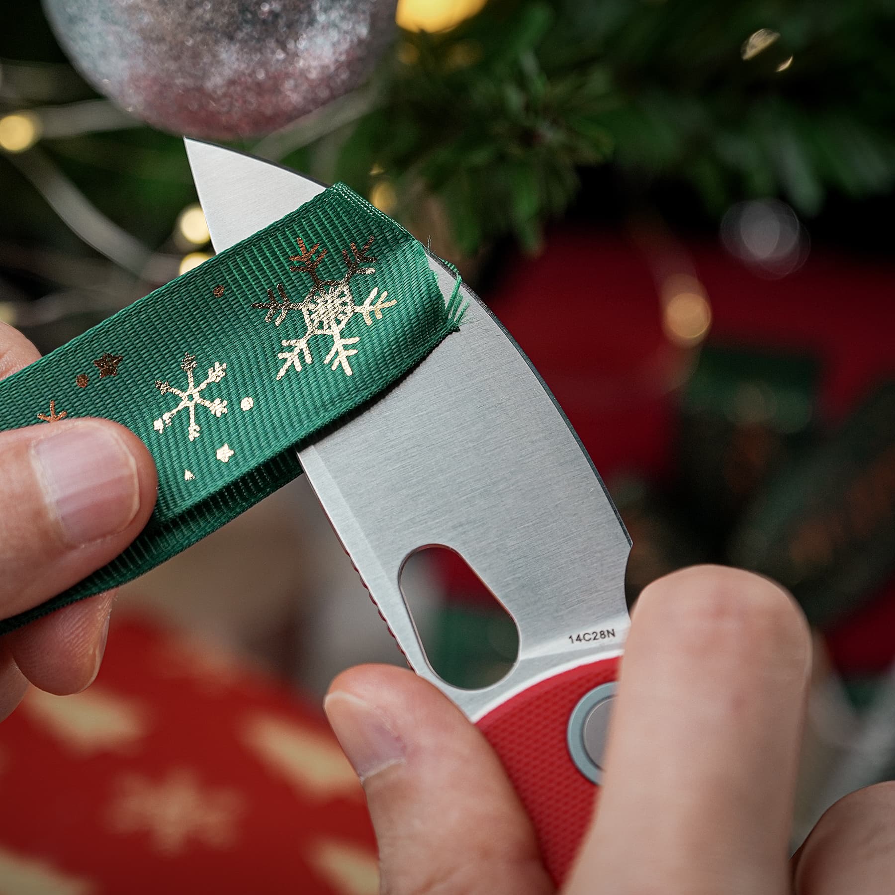 Coming Soon - Porcupine - Top Liner Lock (2.99" 14C28N Blade & G10 Handle) - A2617