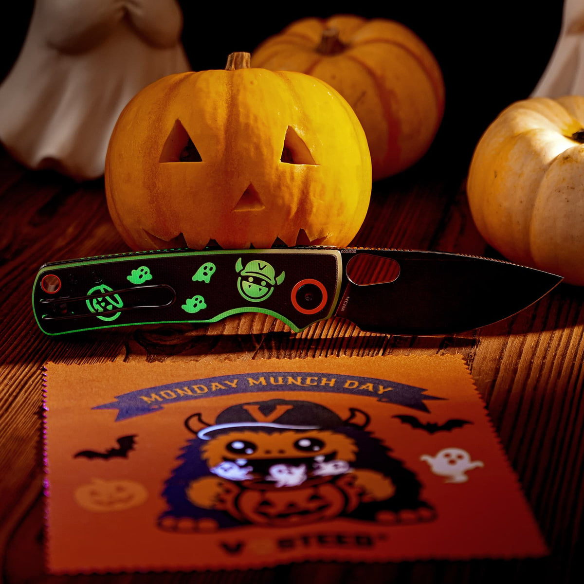 Coming Soon - Porcupine - Top Liner Lock (2.99" 14C28N Blade & G10 & Glow-in-the-Dark G10 Handle) - A2630