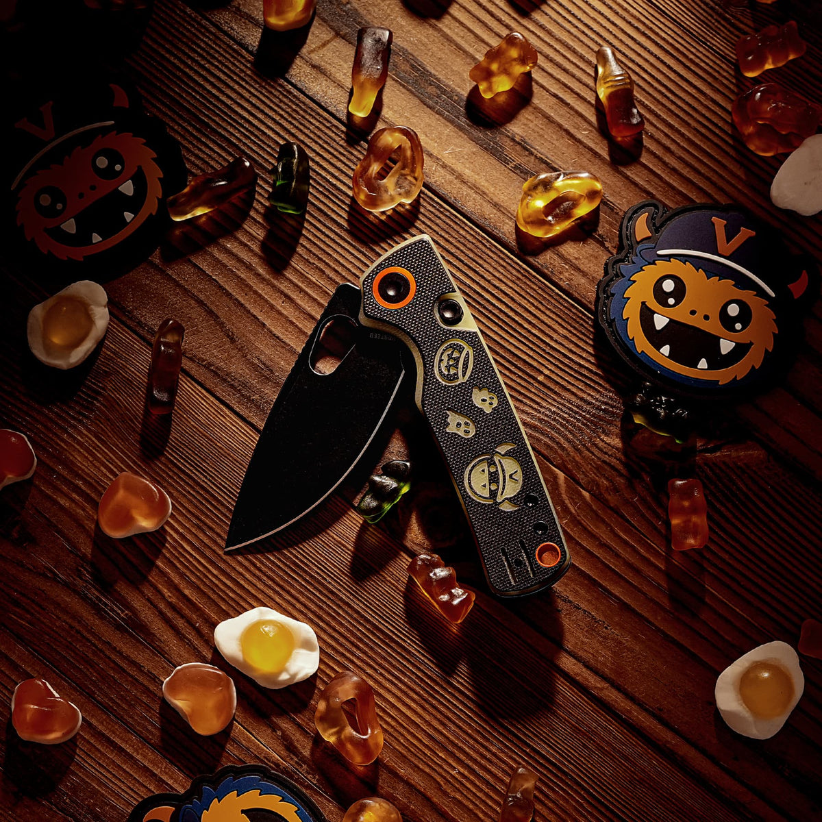 Coming Soon - Porcupine - Top Liner Lock (2.99" 14C28N Blade & G10 & Glow-in-the-Dark G10 Handle) - A2630