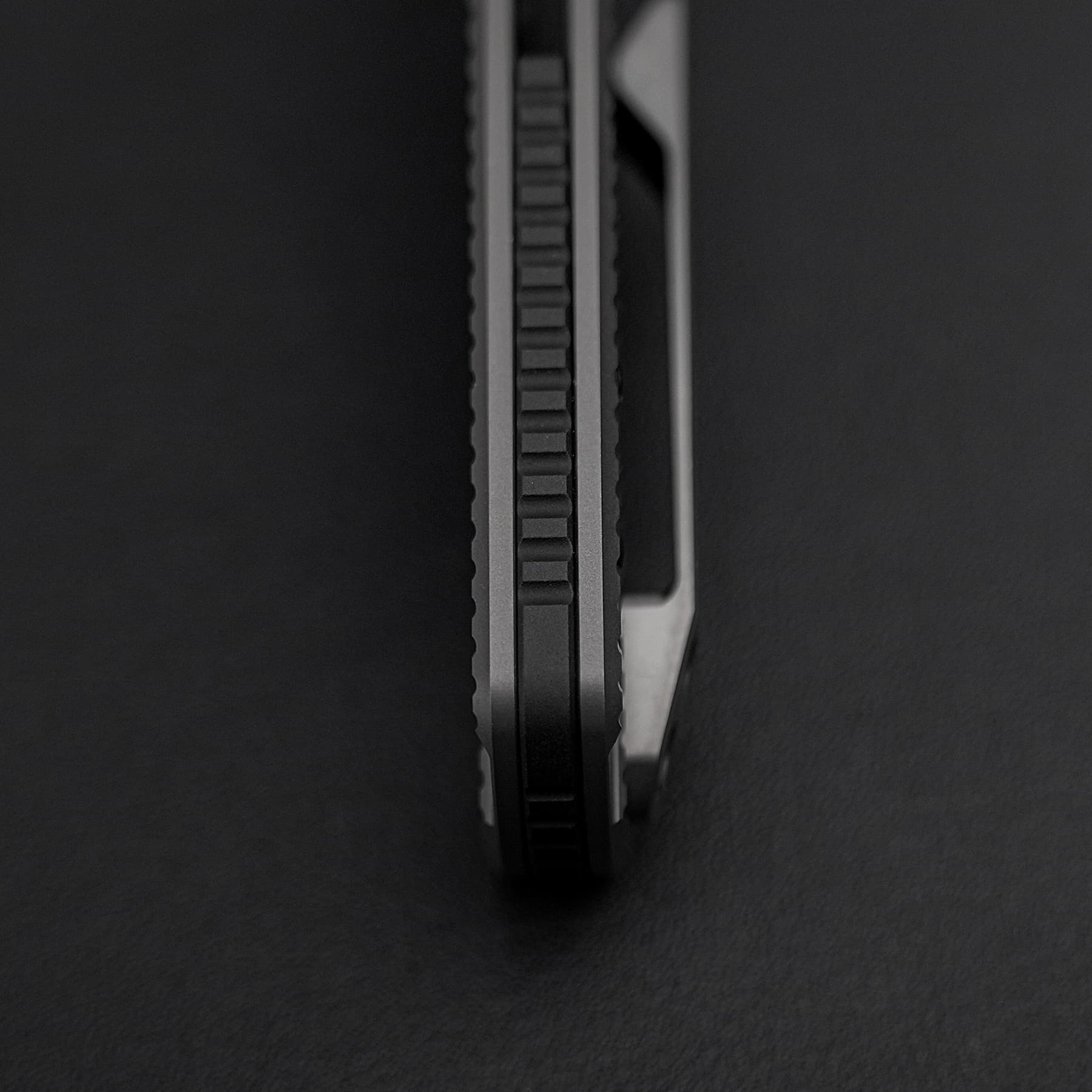 Porcupine TiSlim™ - Top Liner Lock (3.04" 154CM Blade & Titanium Handle) - A4804