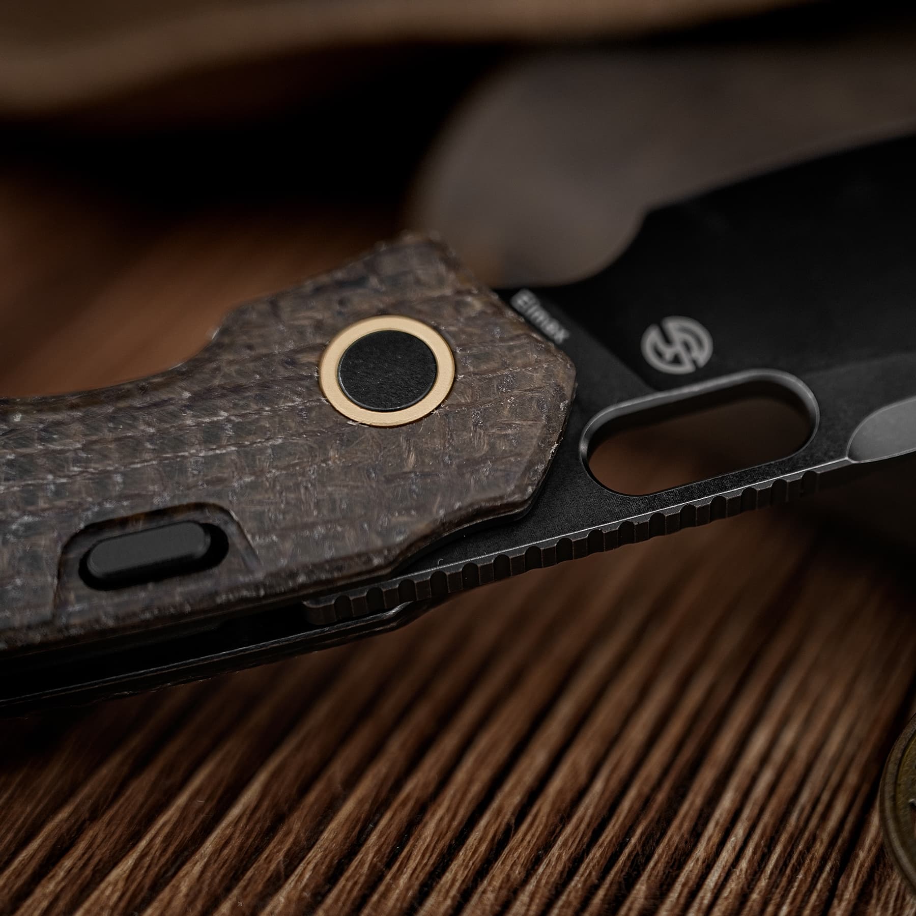 Psyop - Top Liner Lock Knife (3.32" Elmax Blade & Glow-in-the-Dark Micarta Handle) - A2237