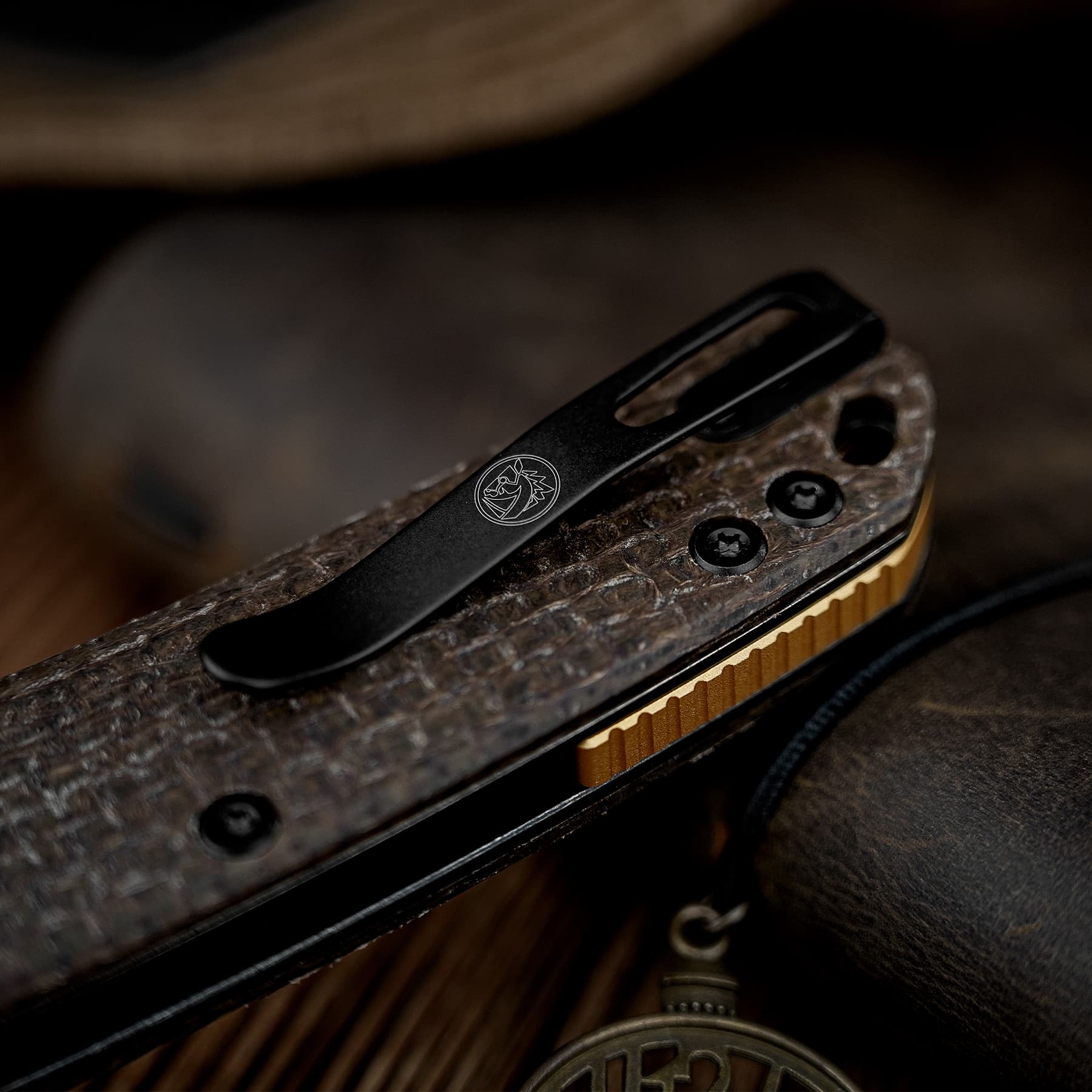 Psyop - Top Liner Lock Knife (3.32" Elmax Blade & Glow-in-the-Dark Micarta Handle) - A2237