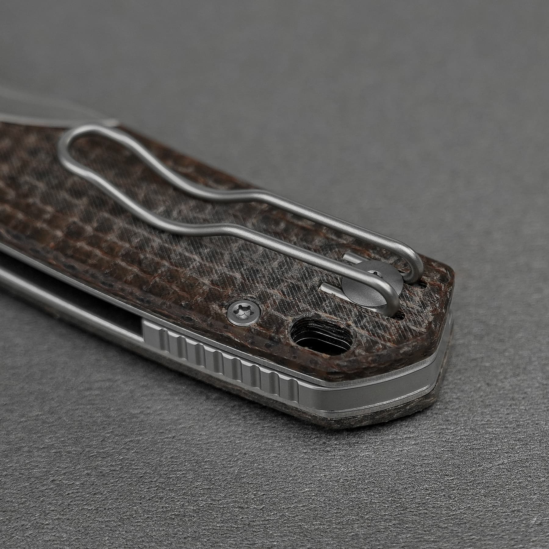 Psyop - Top Liner Lock Knife (2.99" S35VN Blade & Glow-in-the-Dark Micarta Handle) - A2238