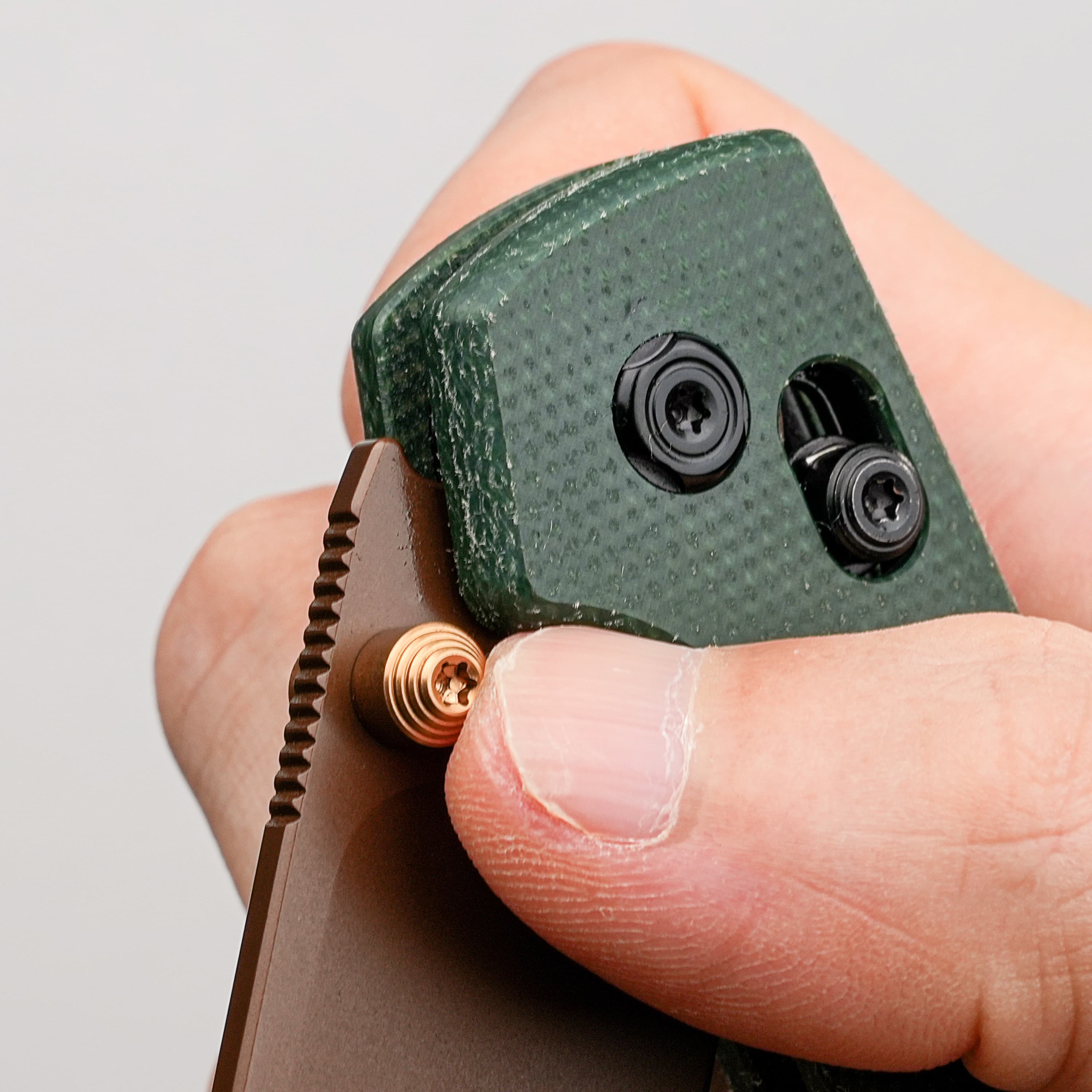 Raccoon® - Crossbar Lock knife (3.25" 14C28N Blade & Micarta Handle) - A0540