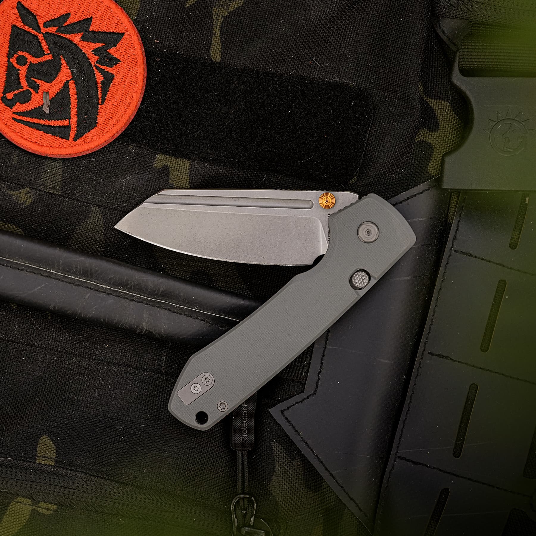 Raccoon® 2.0 - Top Liner Lock (3.25" 14C28N Blade & G10 Handle) - A2930