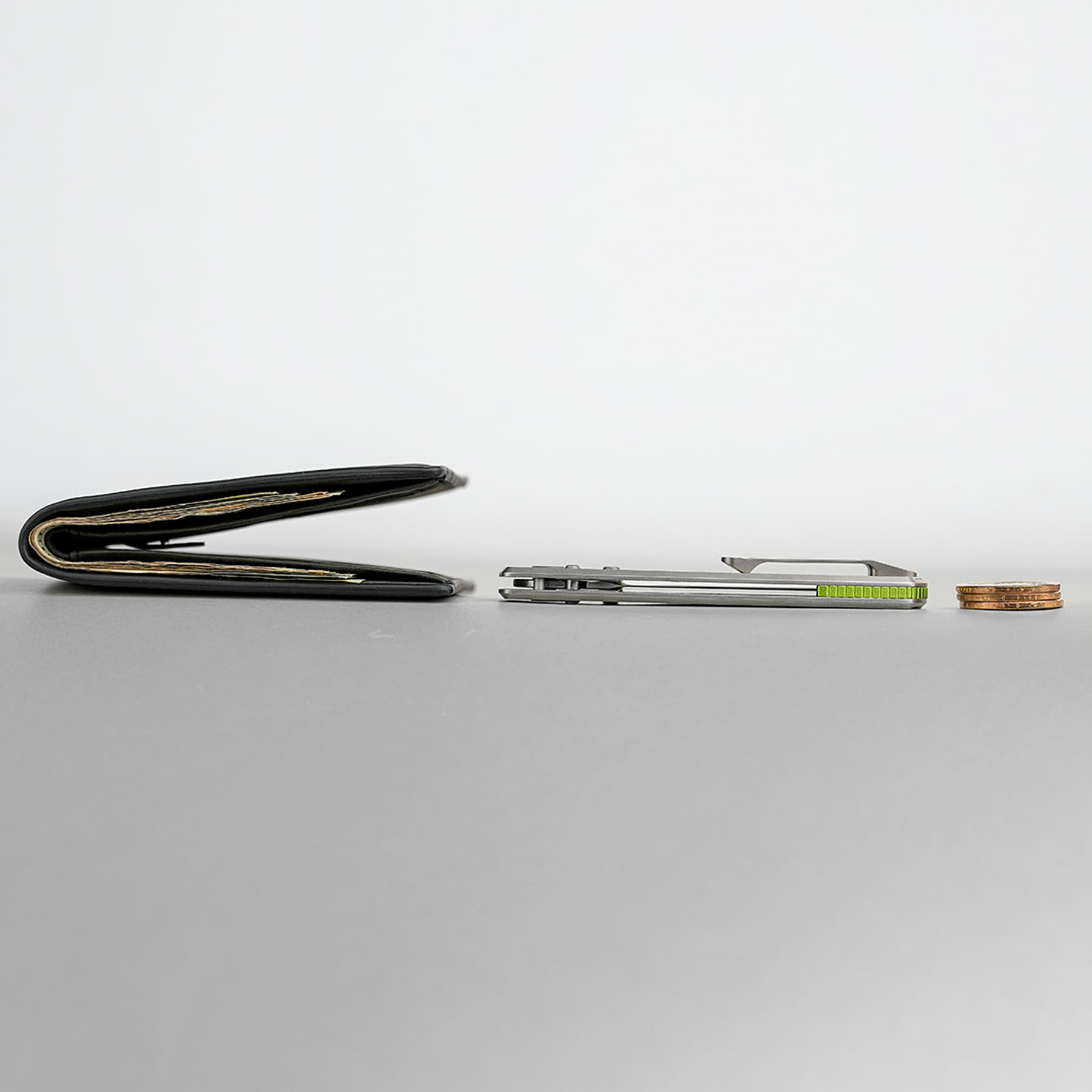 Raccoon® TiSlim™ - Crossbar Lock (3.18" 154CM Blade & Titanium Handle) - A4501