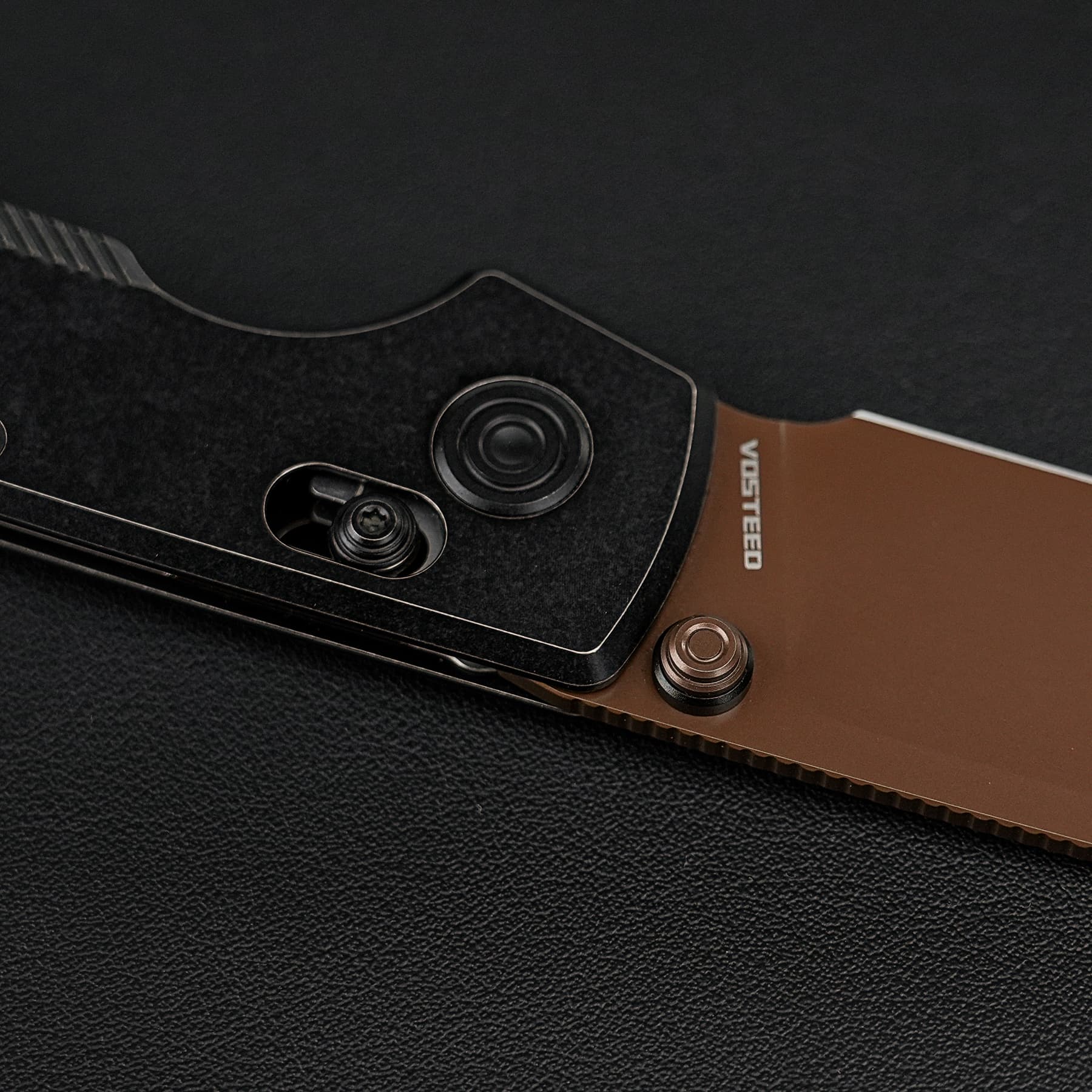 Raccoon® TiSlim™ - Crossbar Lock (3.18" 154CM Blade & Titanium Handle) - A4504