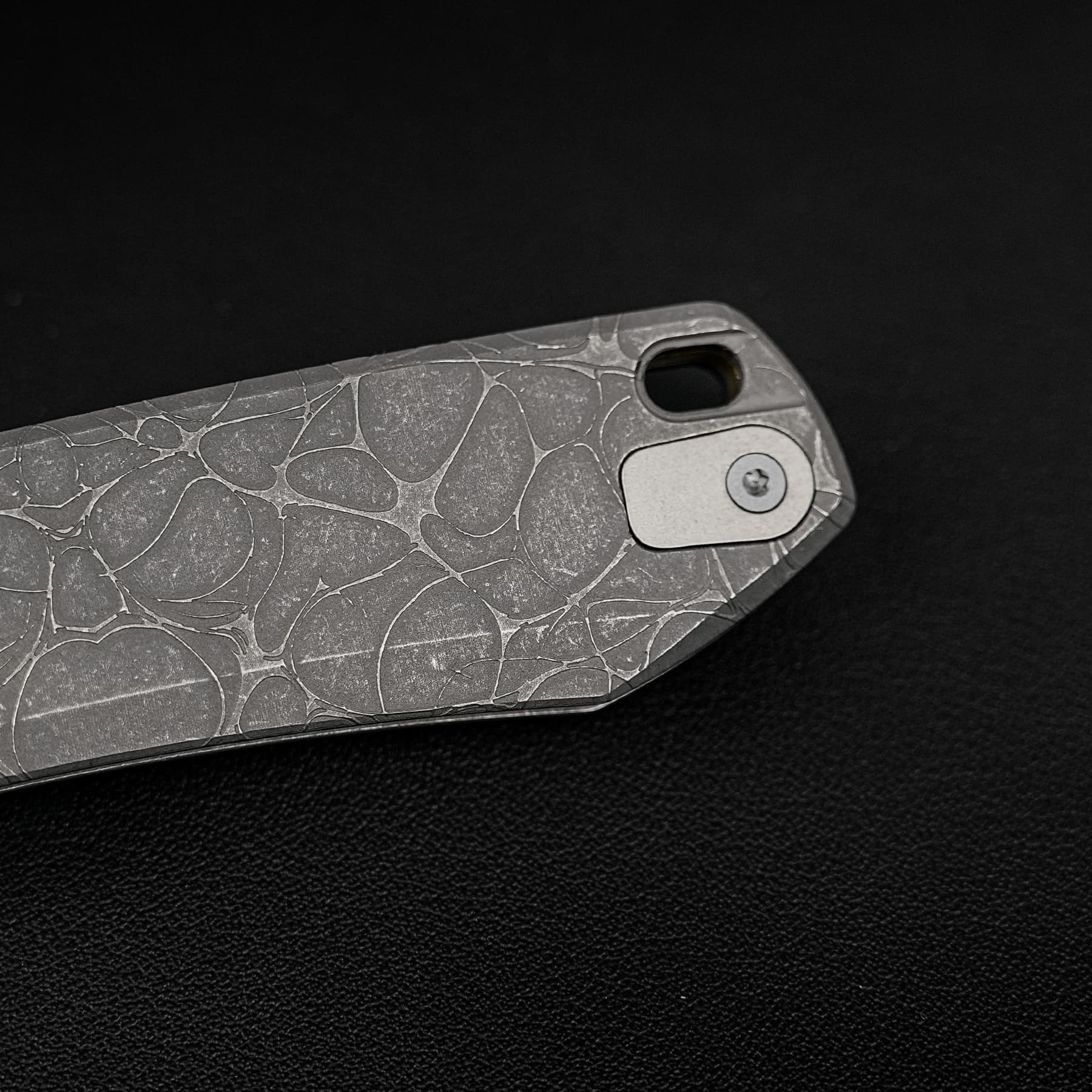 Coming Soon - Raccoon® TiSlim™ - Crossbar Lock (3.18" S35VN Blade & Titanium Handle) - A4506