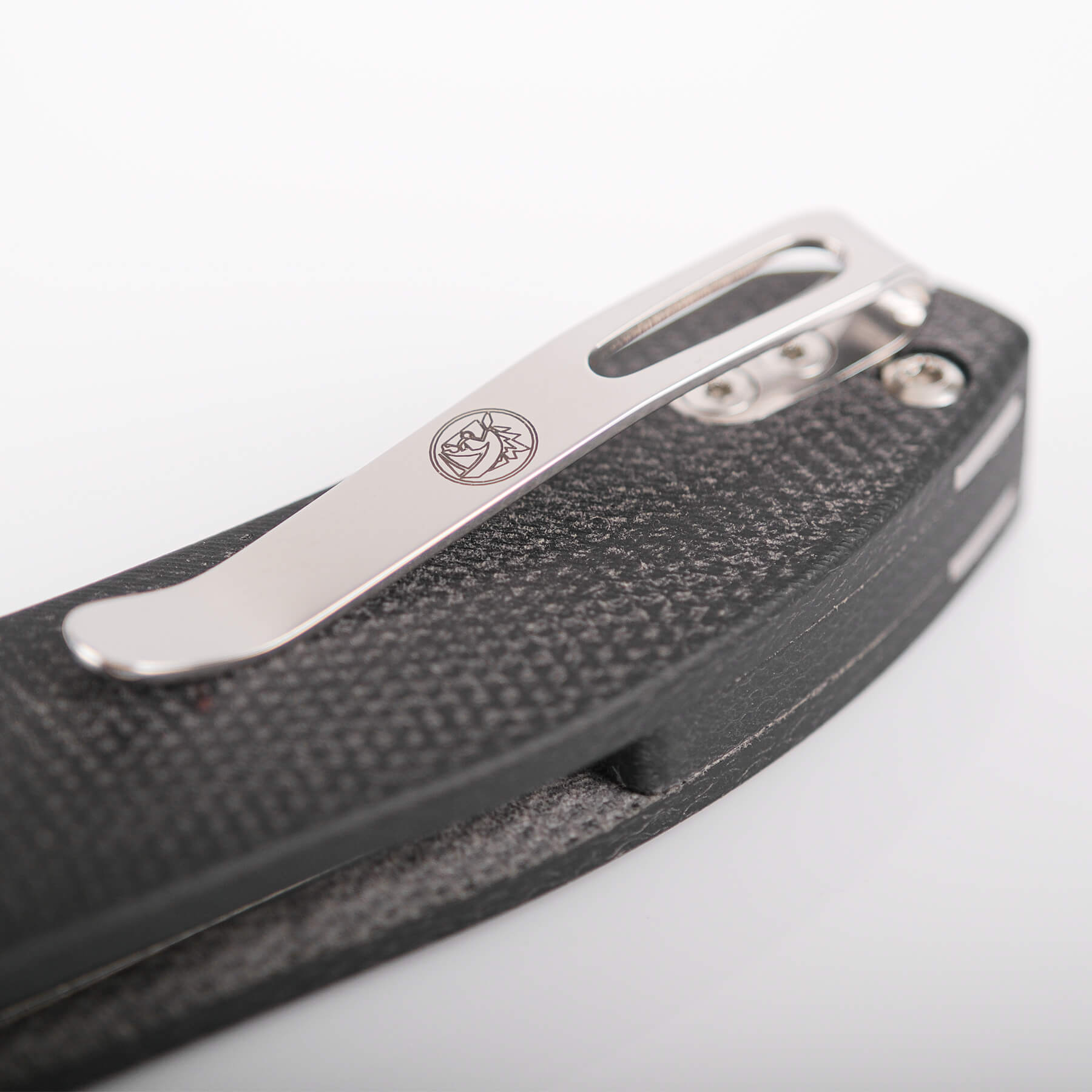 Vosteed Thornton knife - pocket clip detail