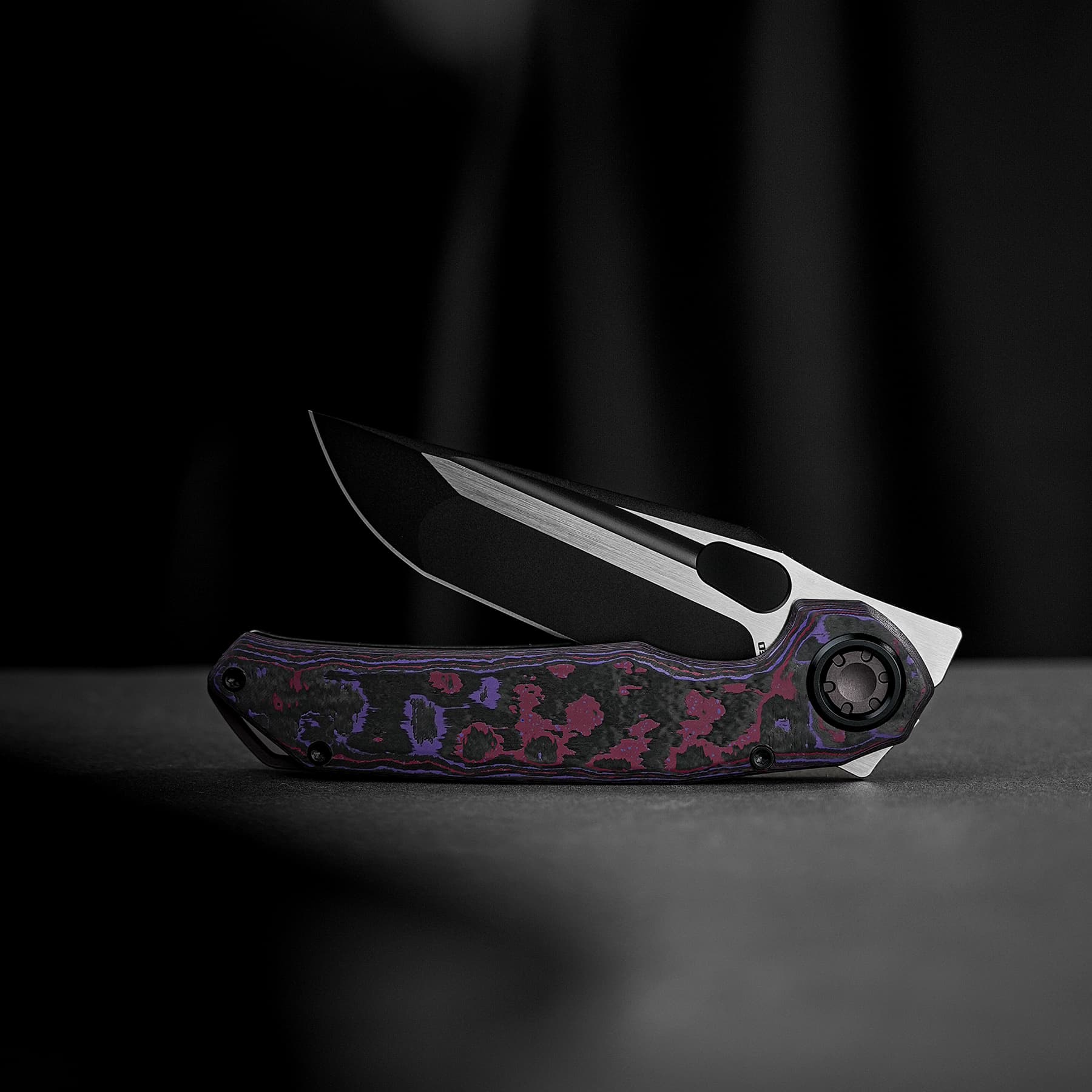 Coming Soon - Thunderbird V- Vanchor Lock® (3.46" M390 Blade & FatCarbon Handle) - A0319
