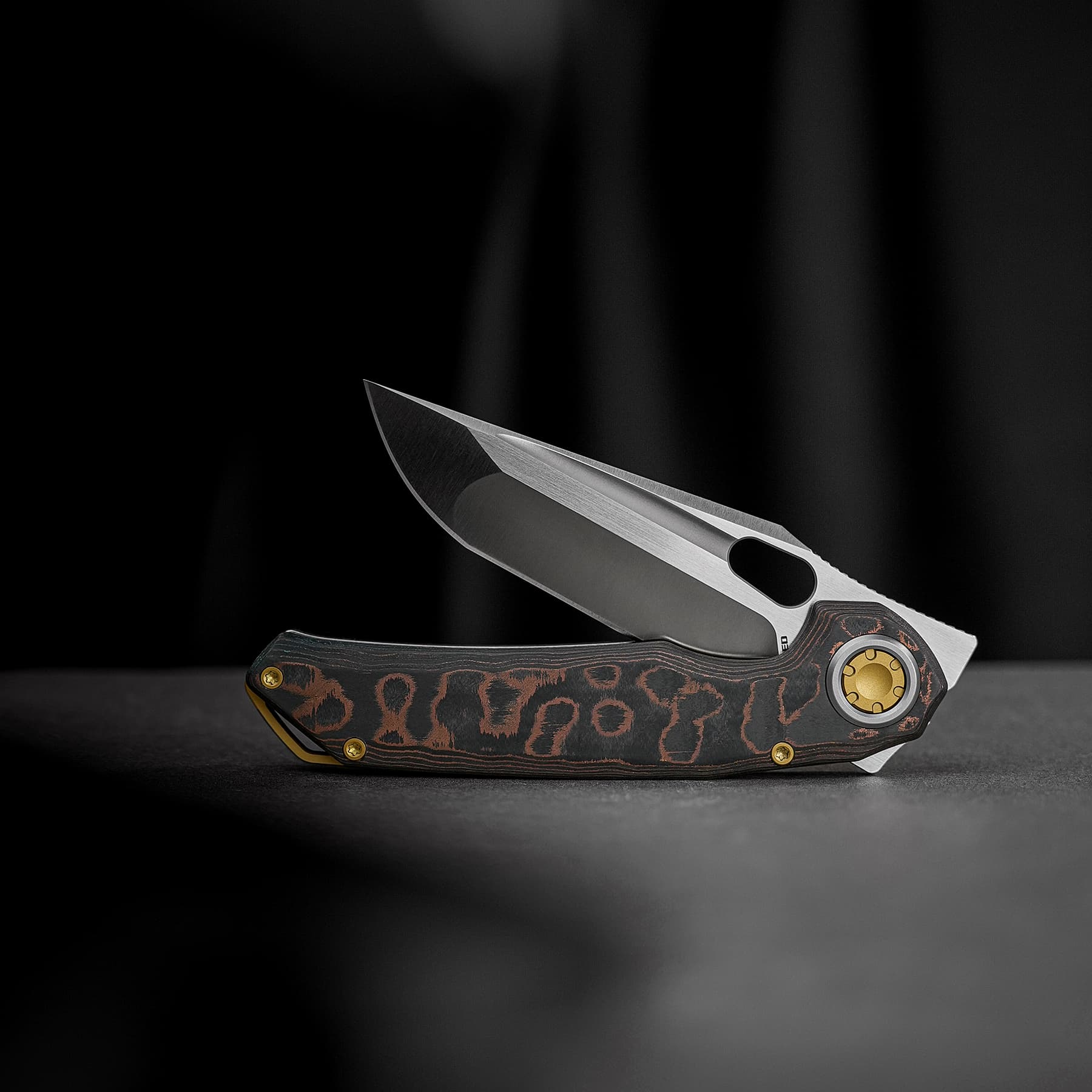 Coming Soon - Thunderbird V- Vanchor Lock® (3.46" M390 Blade & FatCarbon Handle) - A0321