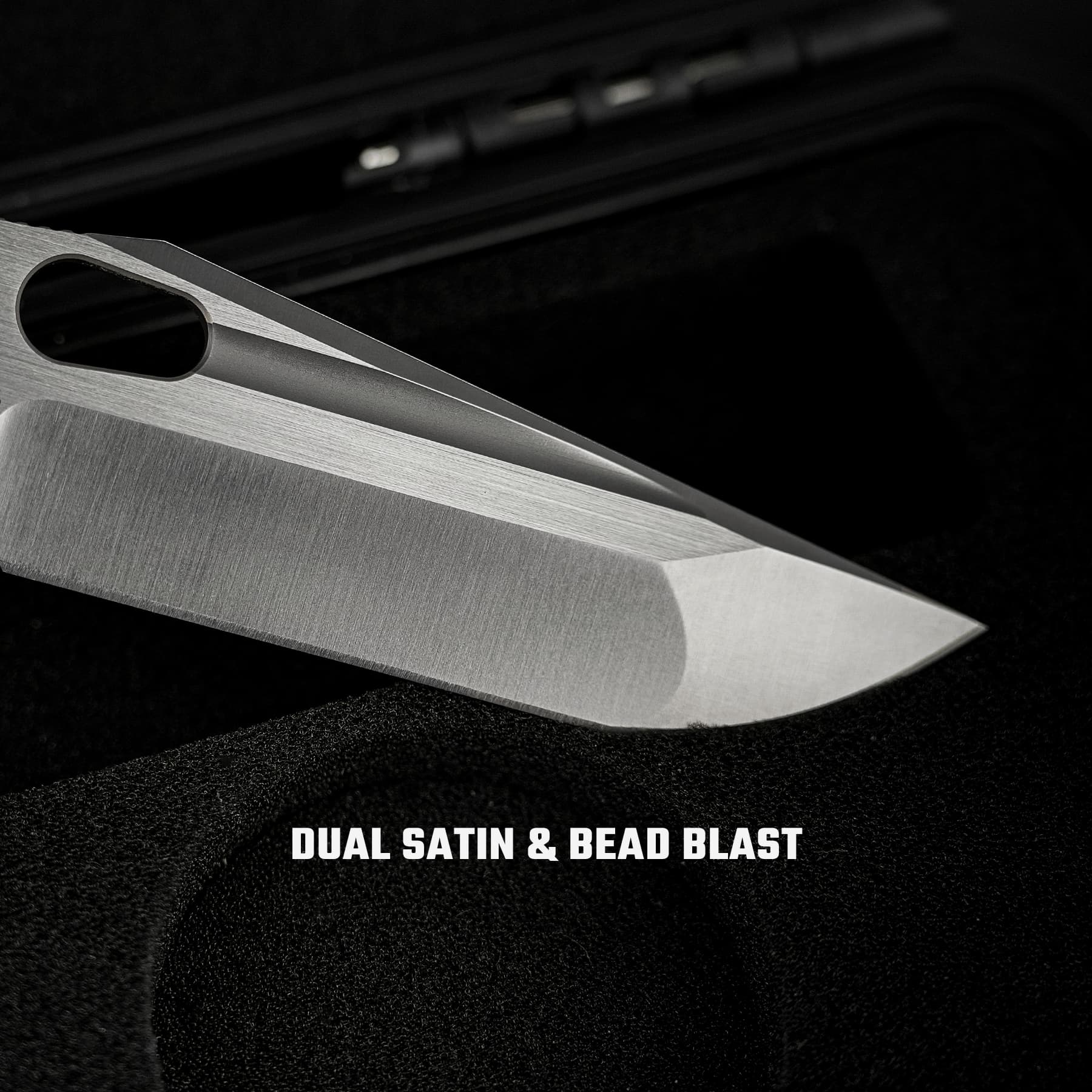 Coming Soon - Thunderbird V- Vanchor Lock® (3.46" M390 Blade & FatCarbon Handle) - A0321