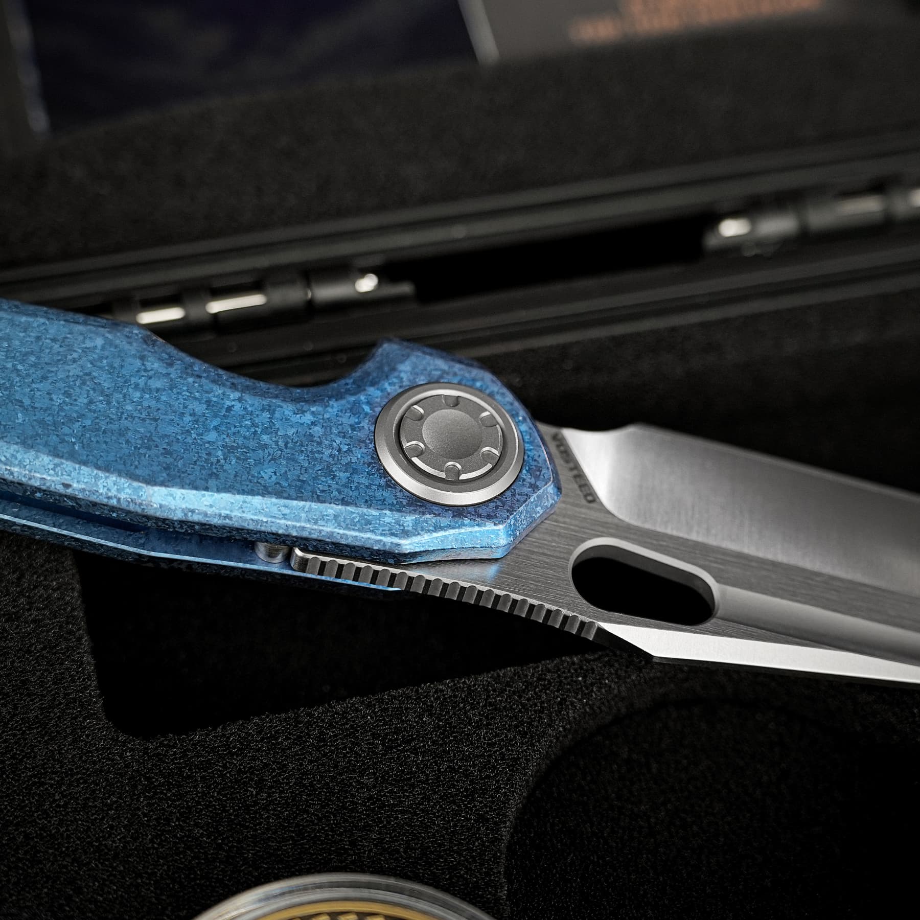 Coming Soon - Thunderbird V- Vanchor Lock® (3.46" M390 Blade & Crystallized Titanium Handle) - A0323
