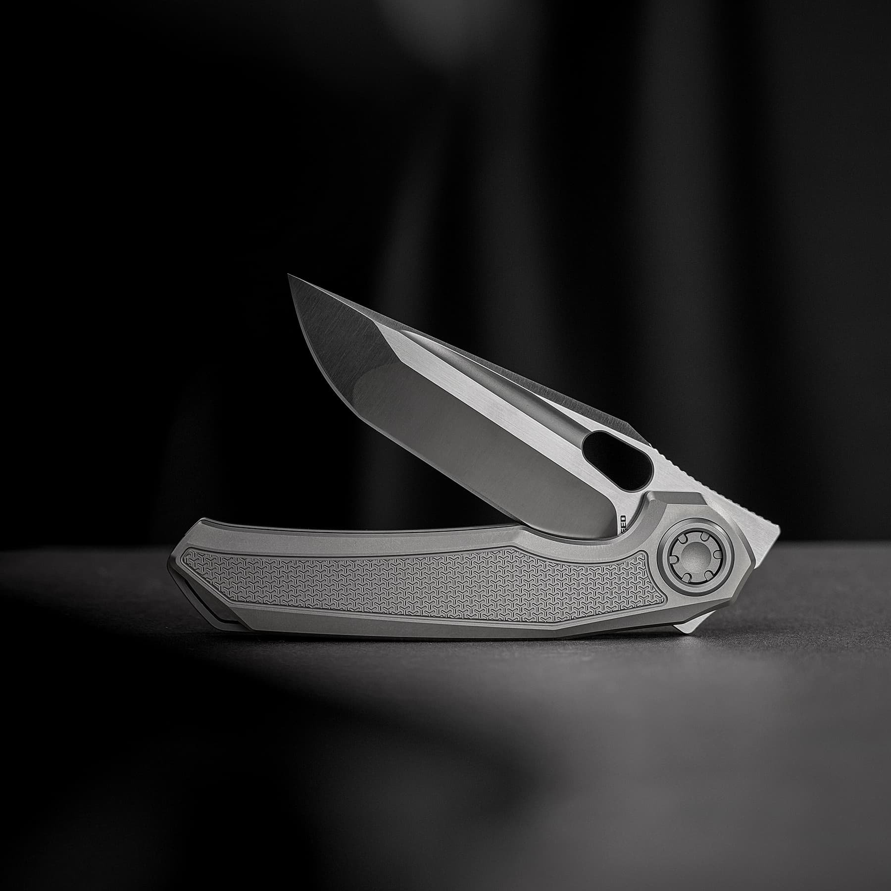 Coming Soon - Thunderbird V- Vanchor Lock® (3.46" M390 Blade & Titanium Handle) - A0324