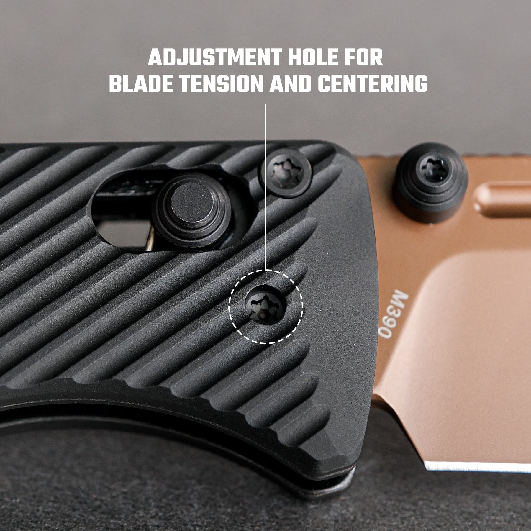 Coming Soon - Vombat - Crossbar Lock (2.92" M390 Blade & Aluminum Handle) - A4106