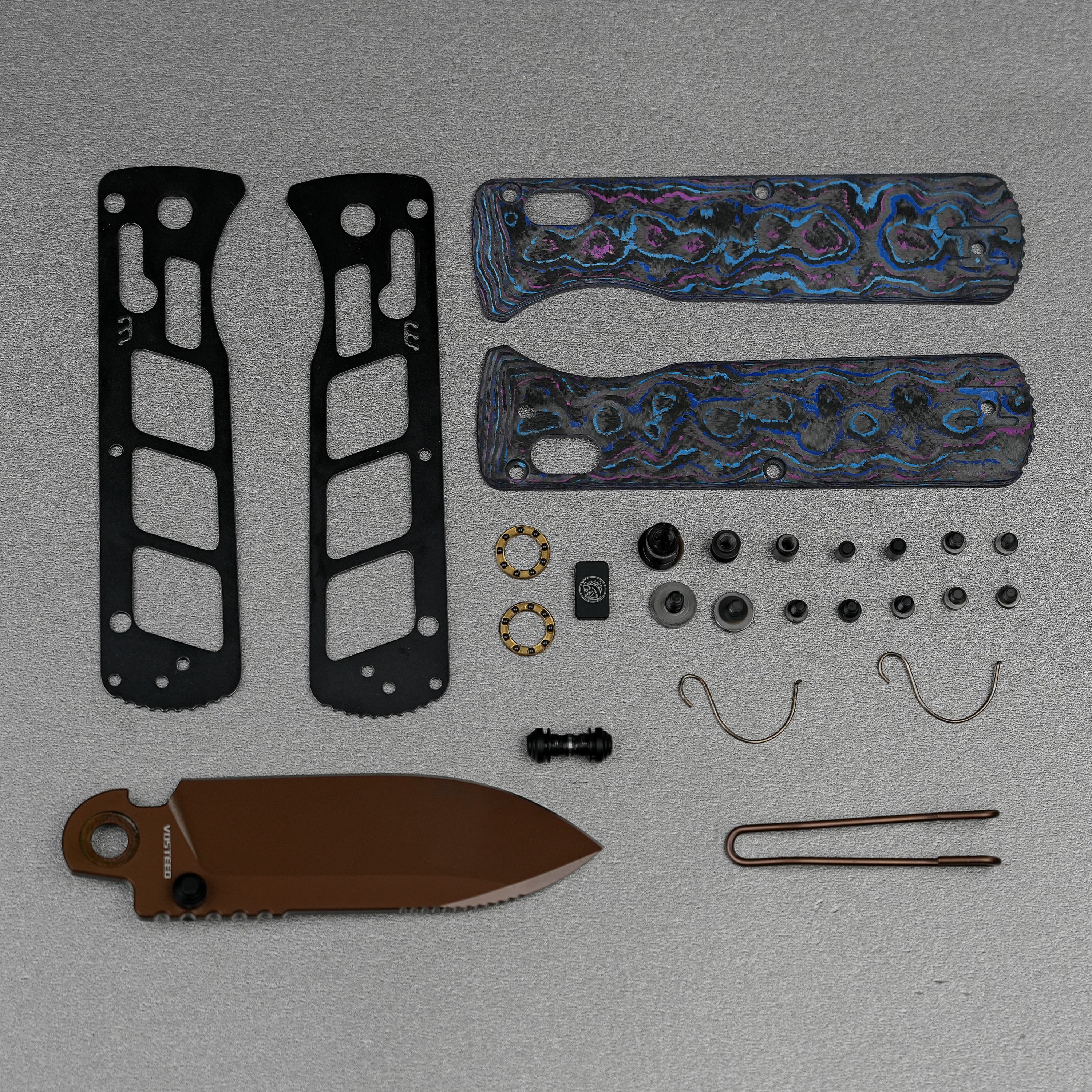 Vombat Handle Scales Kits- W0101