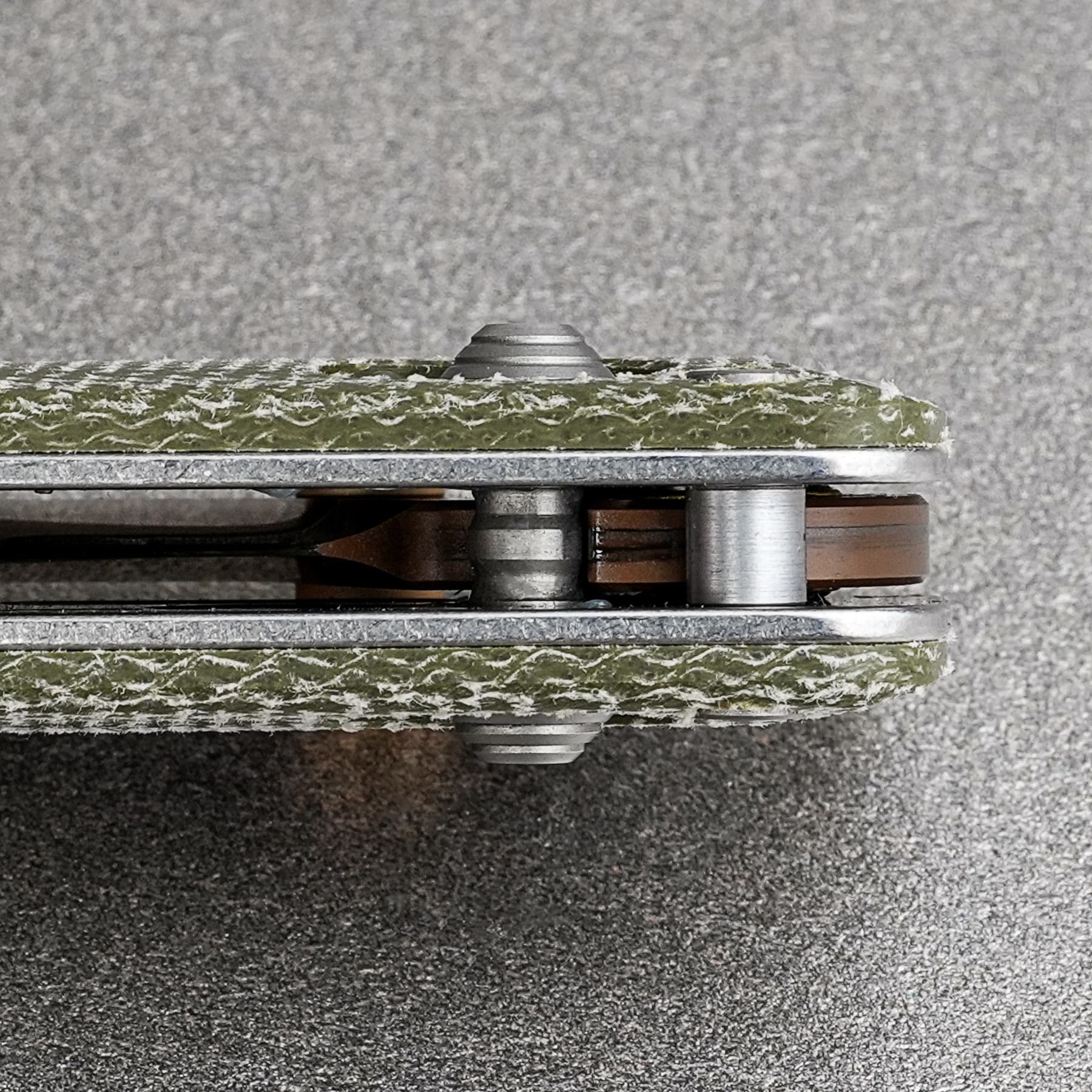 Coming Soon - Vombat - Crossbar Lock (2.92" 14C28N Blade & Micarta Handle) - A4111