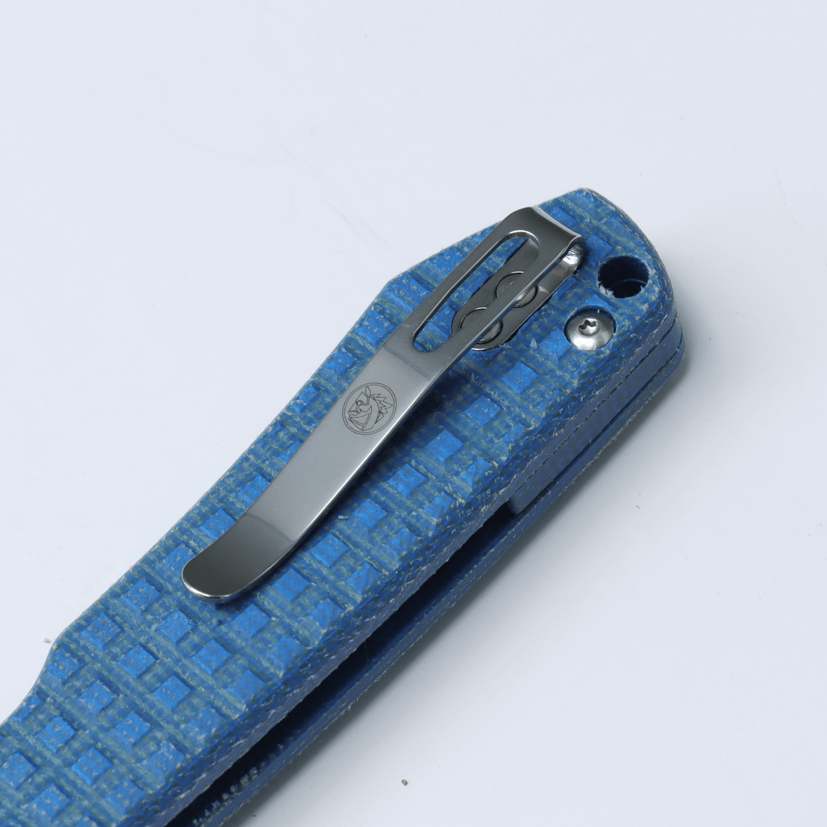 WMK EXCLUSIVE VOSTEED RACCOON CROSSBAR LOCK FOLDING KNIFE BLUE MICARTA FRAG HANDLE 14C28N PLAIN EDGE SATIN FINISH RCCWM2