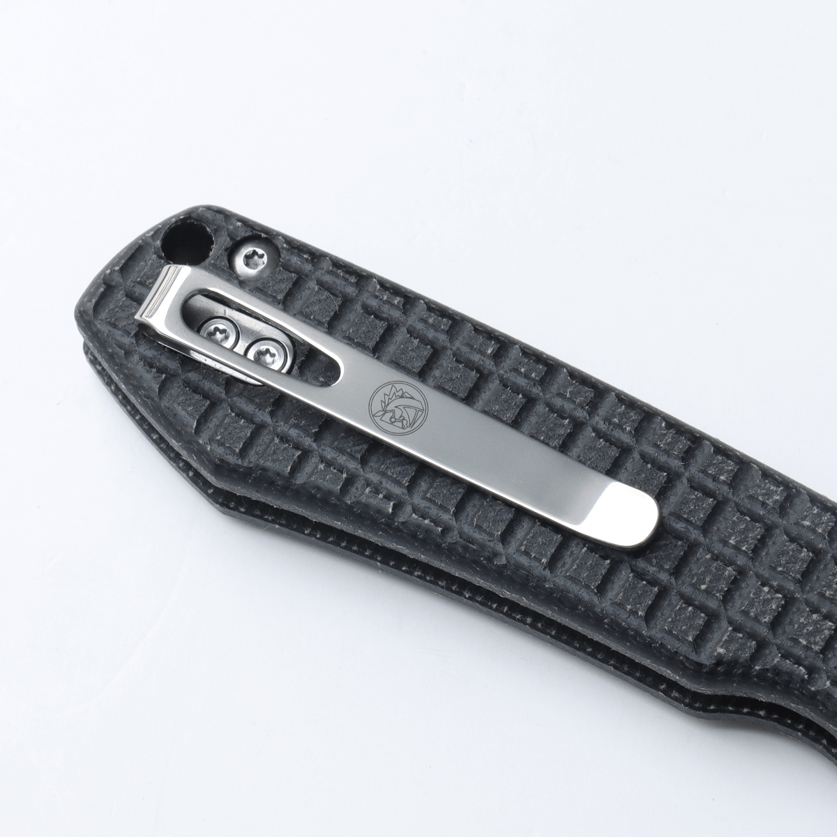 Vosteed Raccoon knife detail, black Micarta handle, pocket clip