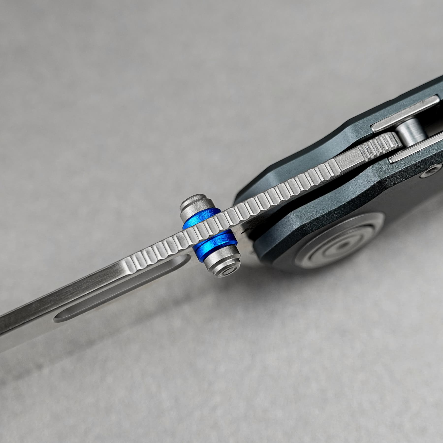Coming Soon - Zander - Vanchor Lock® (3.40" S35VN Blade & Aluminum Handle) - A4605