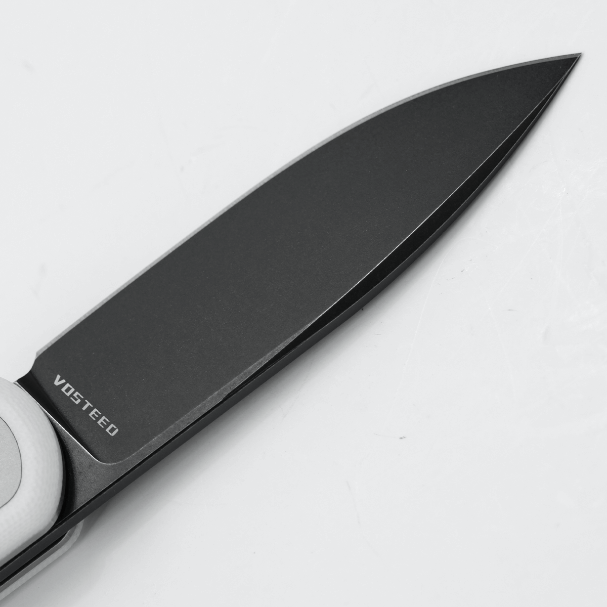 Vosteed Corgi knife blade close-up