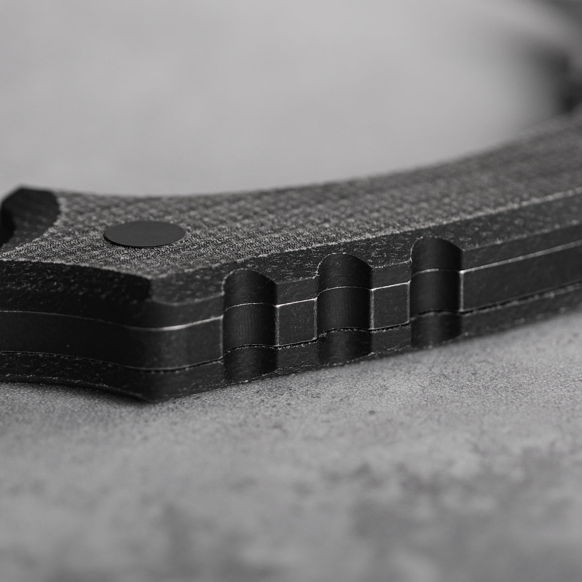 Dirty Girl Karambit Knife Handle Detail