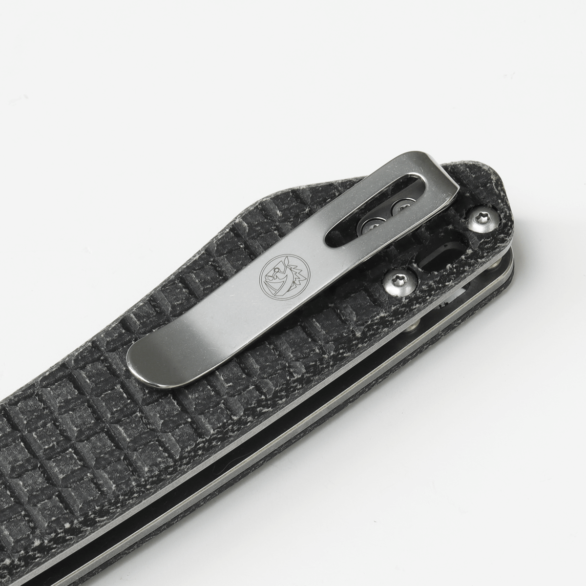 Vosteed Gator knife pocket clip detail