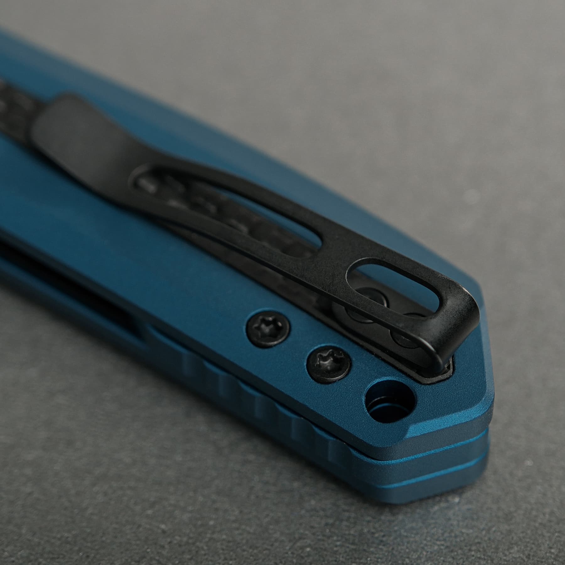 Kroc -Top Liner Lock (2.99" S35VN Blade & Aluminum & Carbon Fiber Handle) - A1804